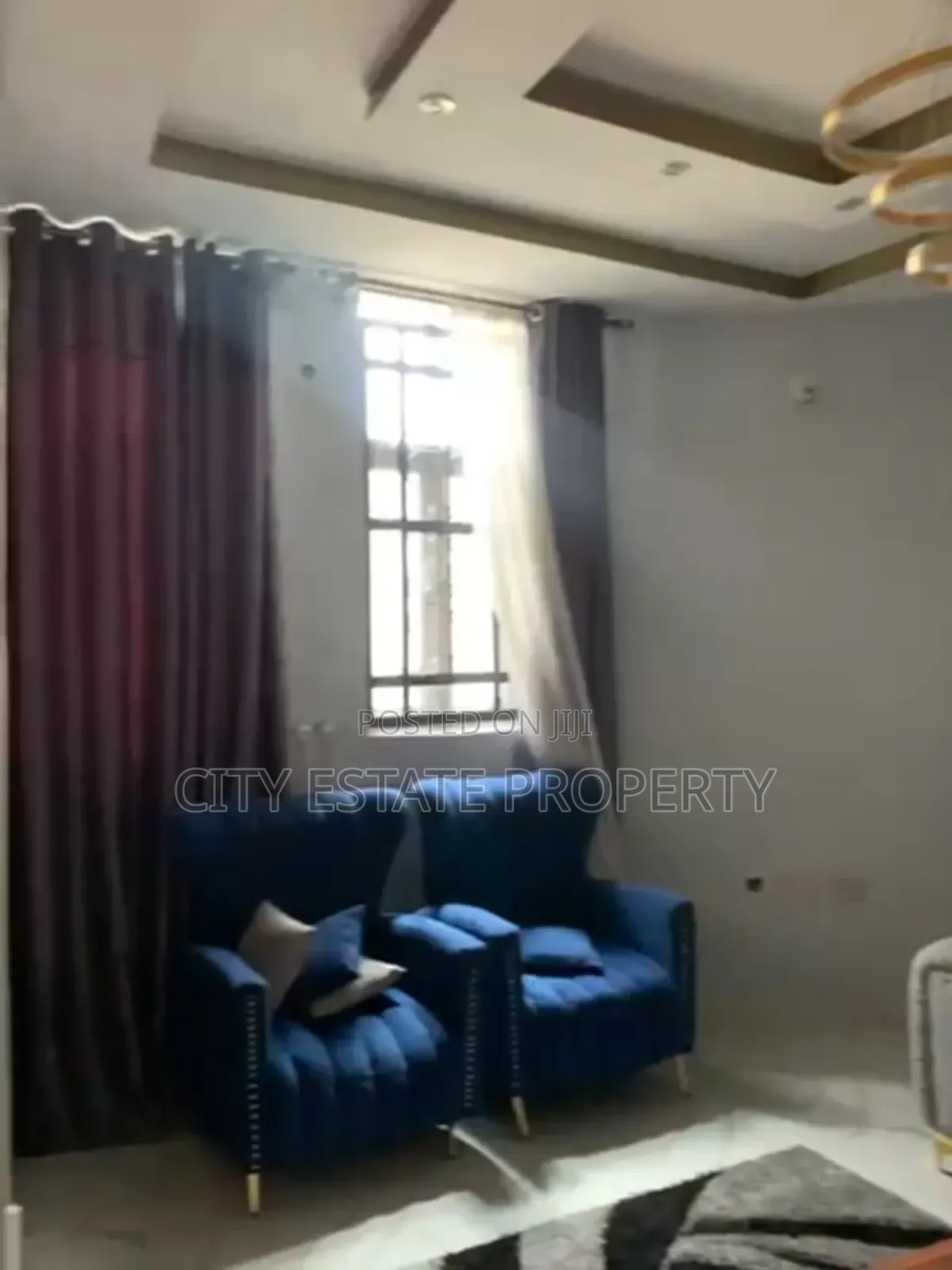 5bdrm Duplex in Off Sars Road, Port-Harcourt for sale