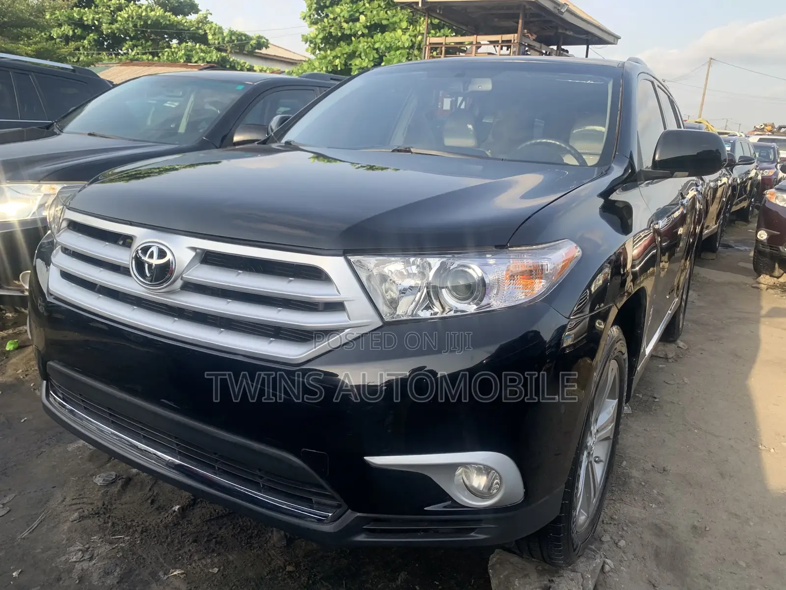 Toyota Highlander Limited 3.5l 4WD 2013 Black