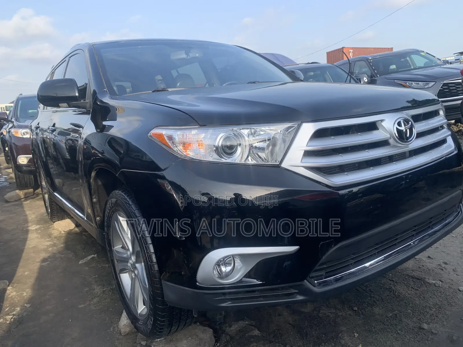 Toyota Highlander Limited 3.5l 4WD 2013 Black
