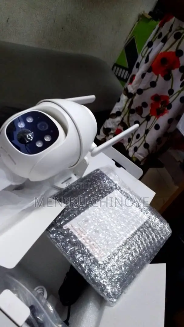 4G Ubox/V380 Solar PTZ Camera
