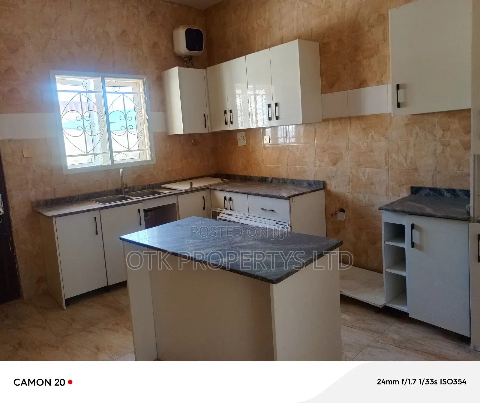 5bdrm Duplex in Efab Metropolis,, Gwarinpa for sale