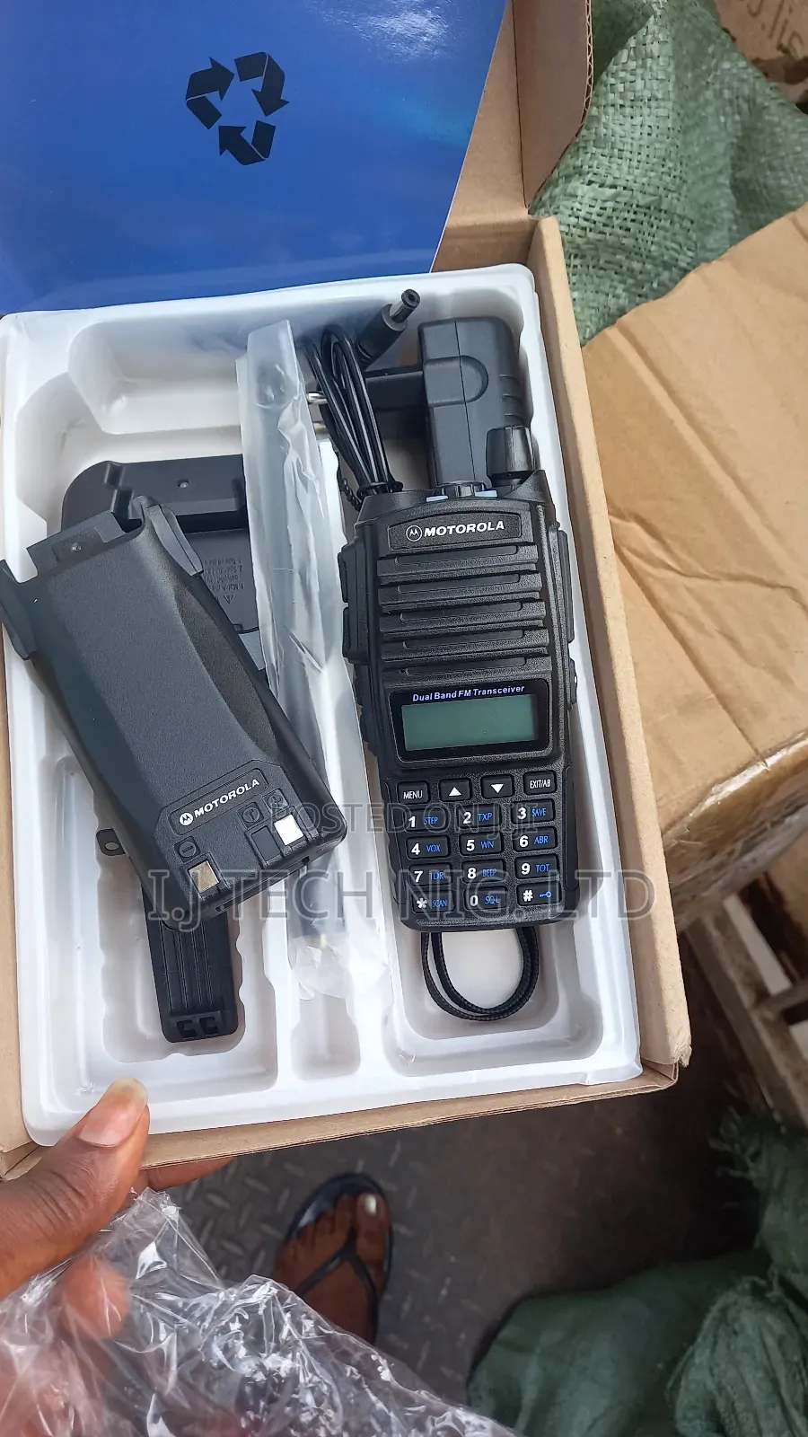 Motorola Gp399 Dual Band Radio.