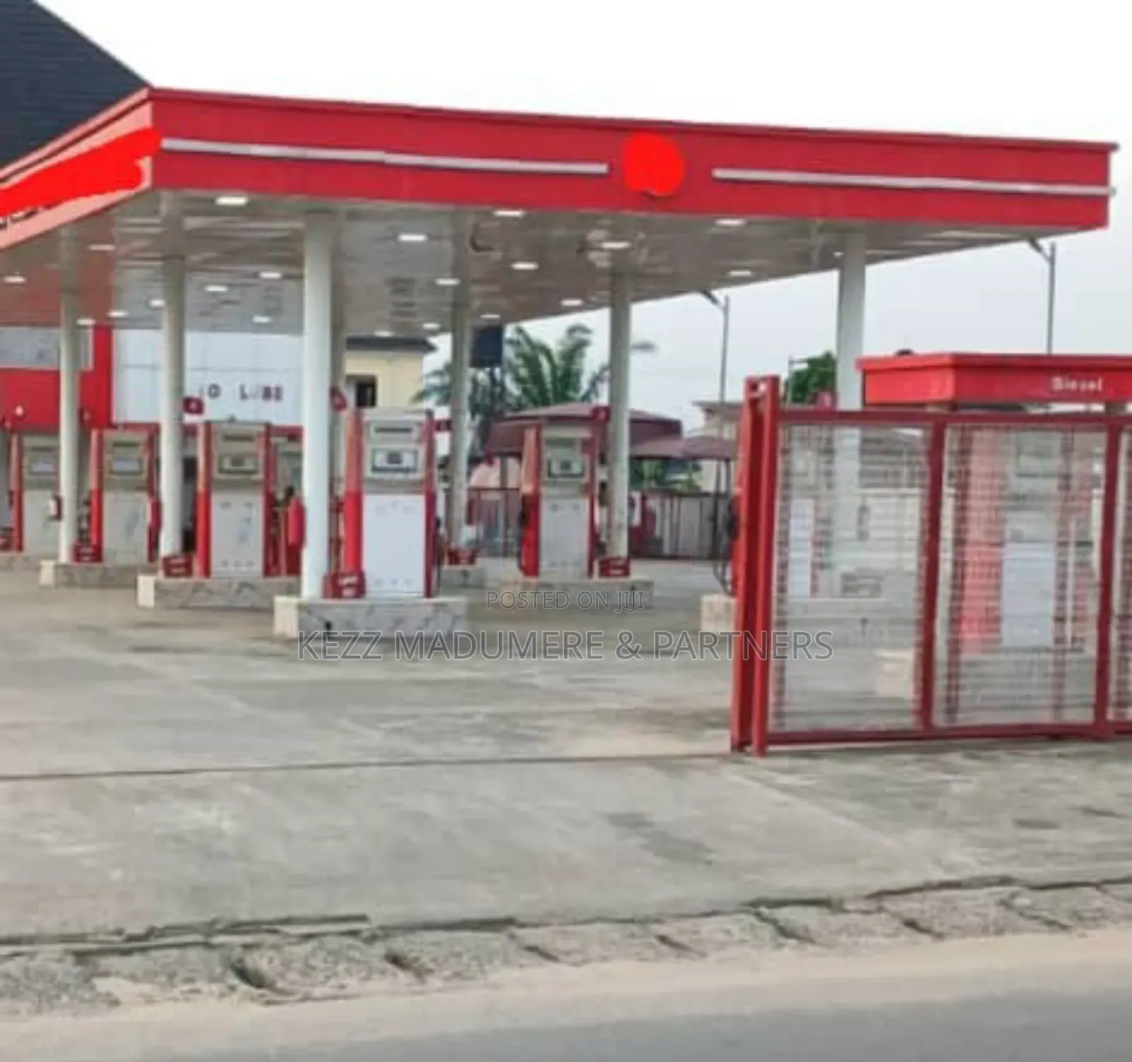 For Sale: Modern Standard Filling Station ,Off Nta Rd , Ph