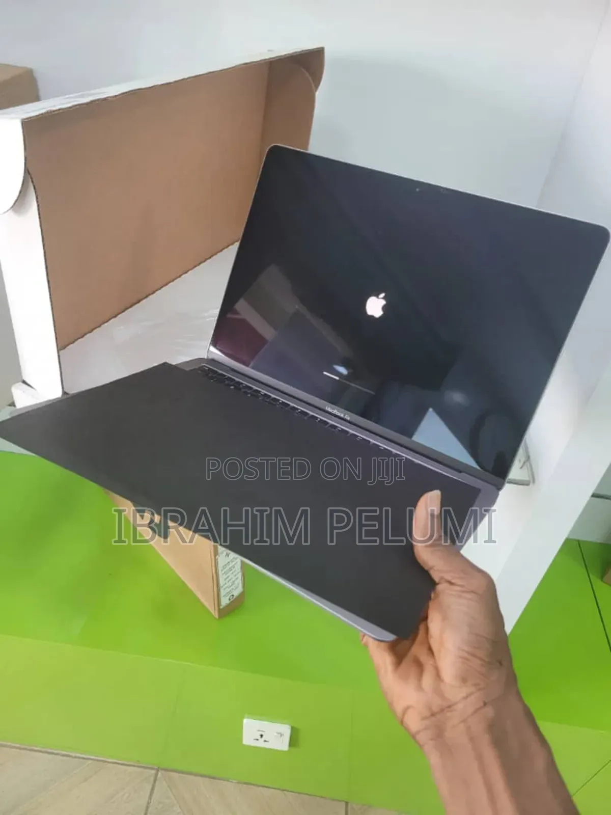 Laptop Apple MacBook Air 2019 8GB Intel Core I5 SSD 128GB