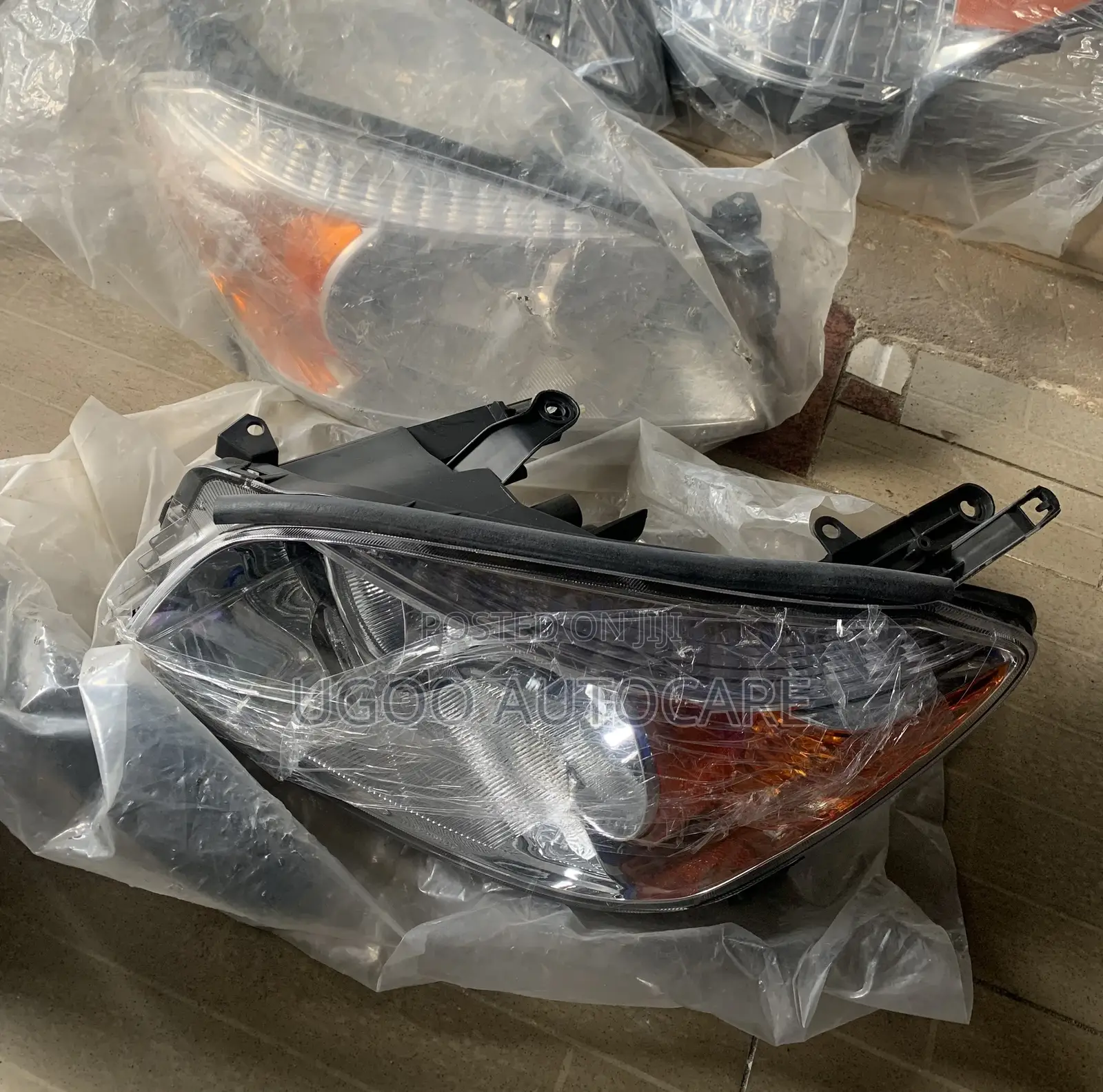 Headlamp RAV4 2010 Set