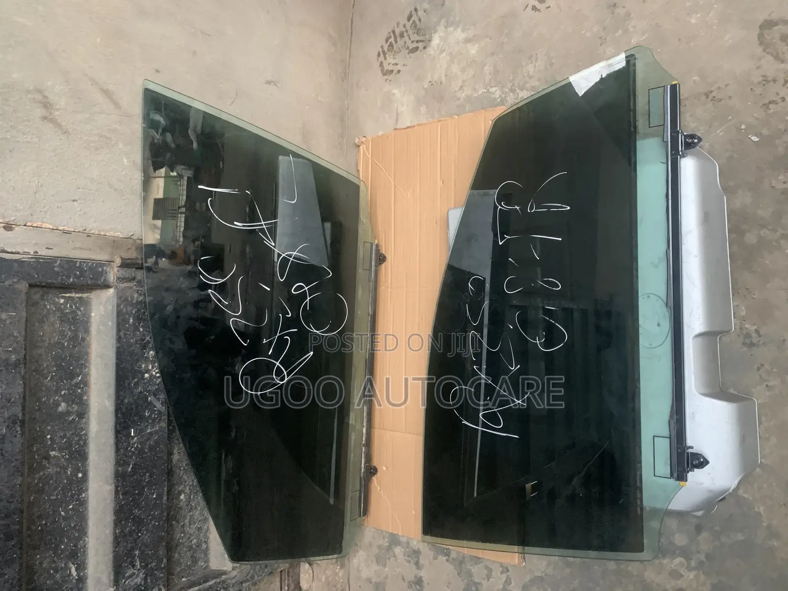 Tinted Glass for Rx 350 2018 2020 Model
