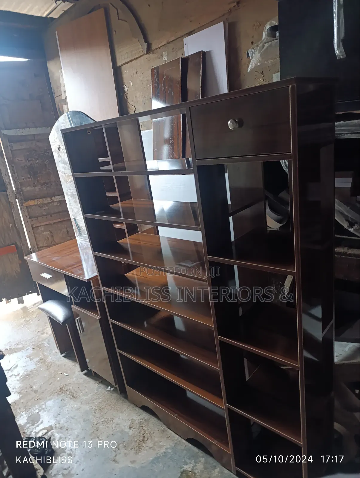 Beautiful Dresser Shoe and Bag Rack