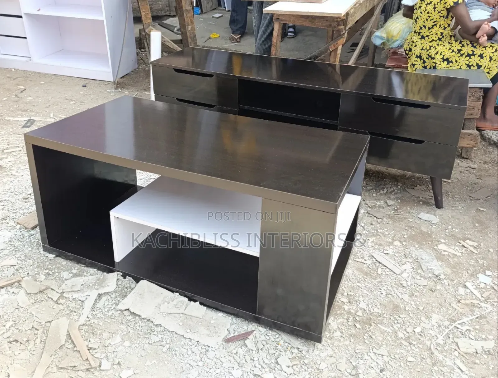 Exclusive Tv Stand and Center Table
