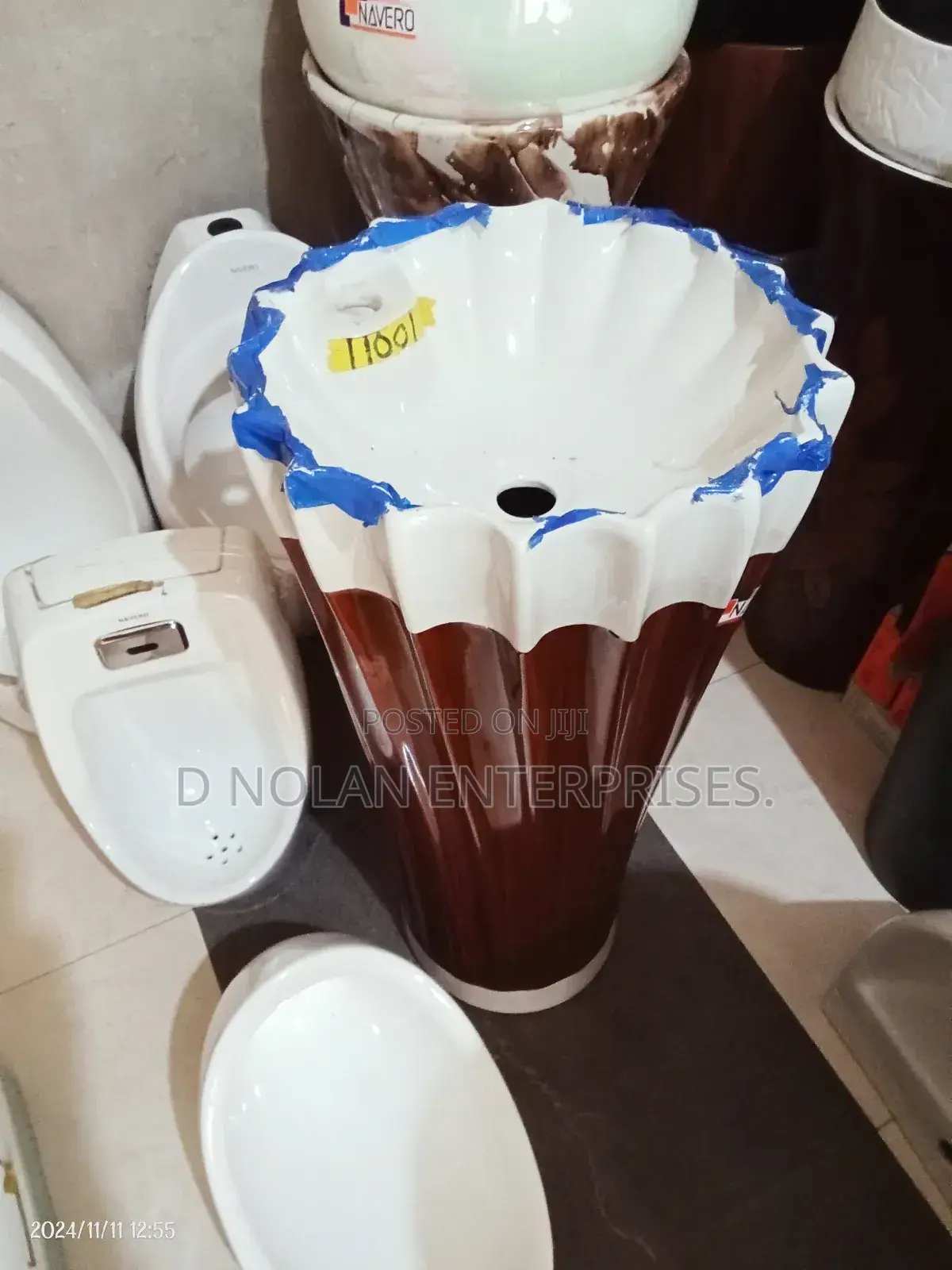 Colours Standing Pedestal Basin