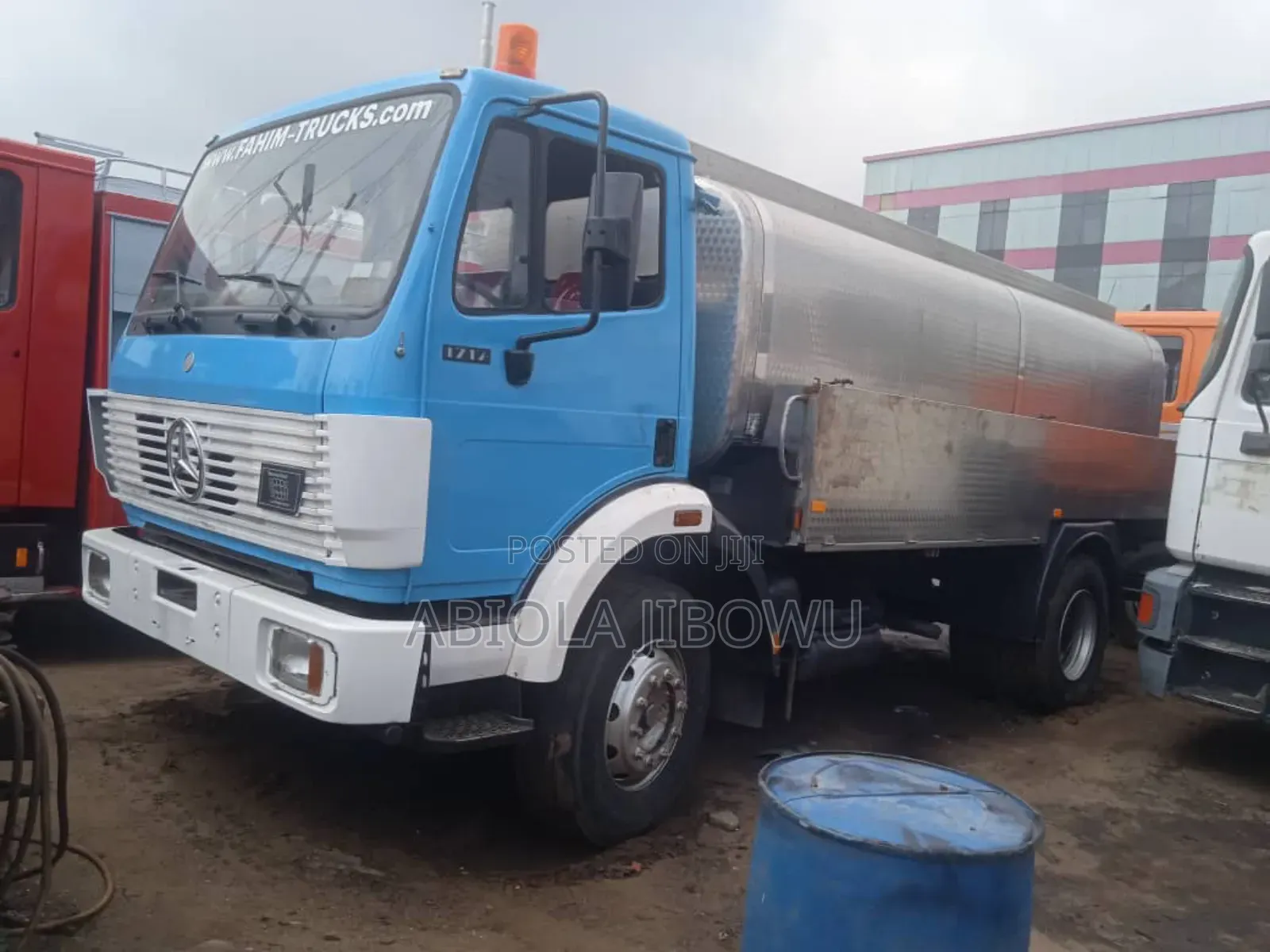 Mercedes Benz Truck 1717 Water Tank
