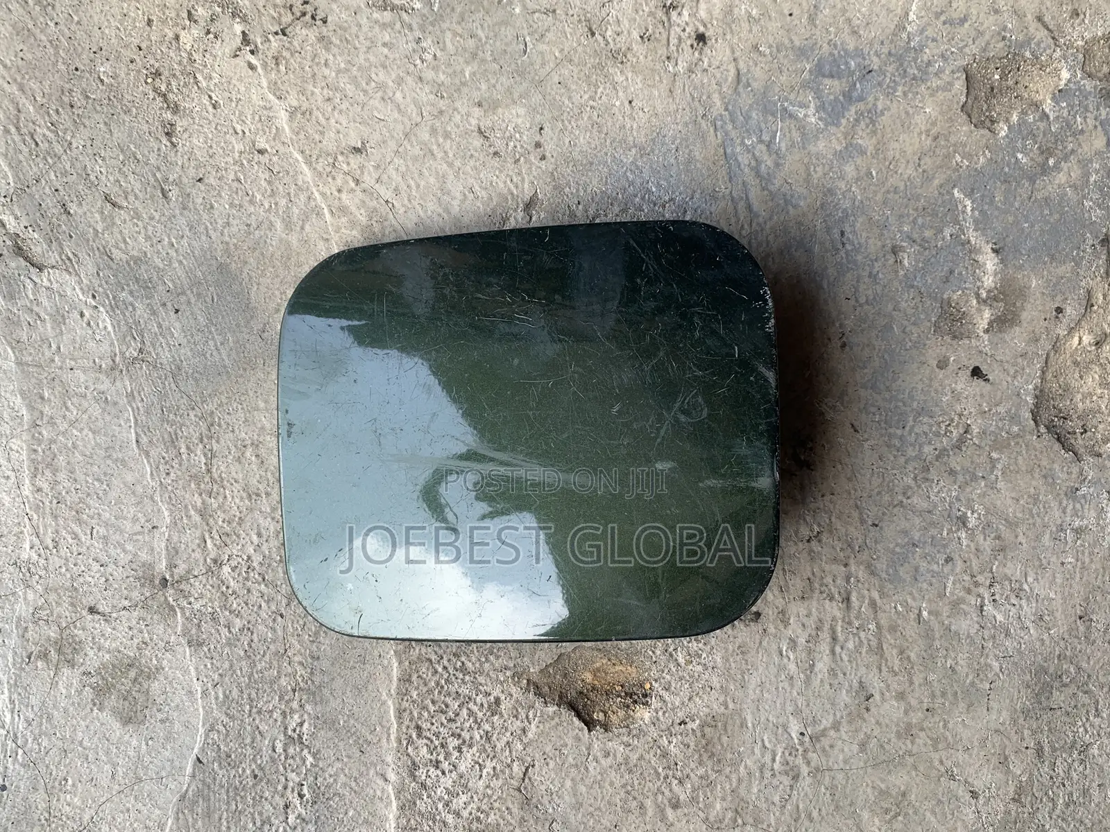 Fuel Tank Cover Camry 2.7 2010