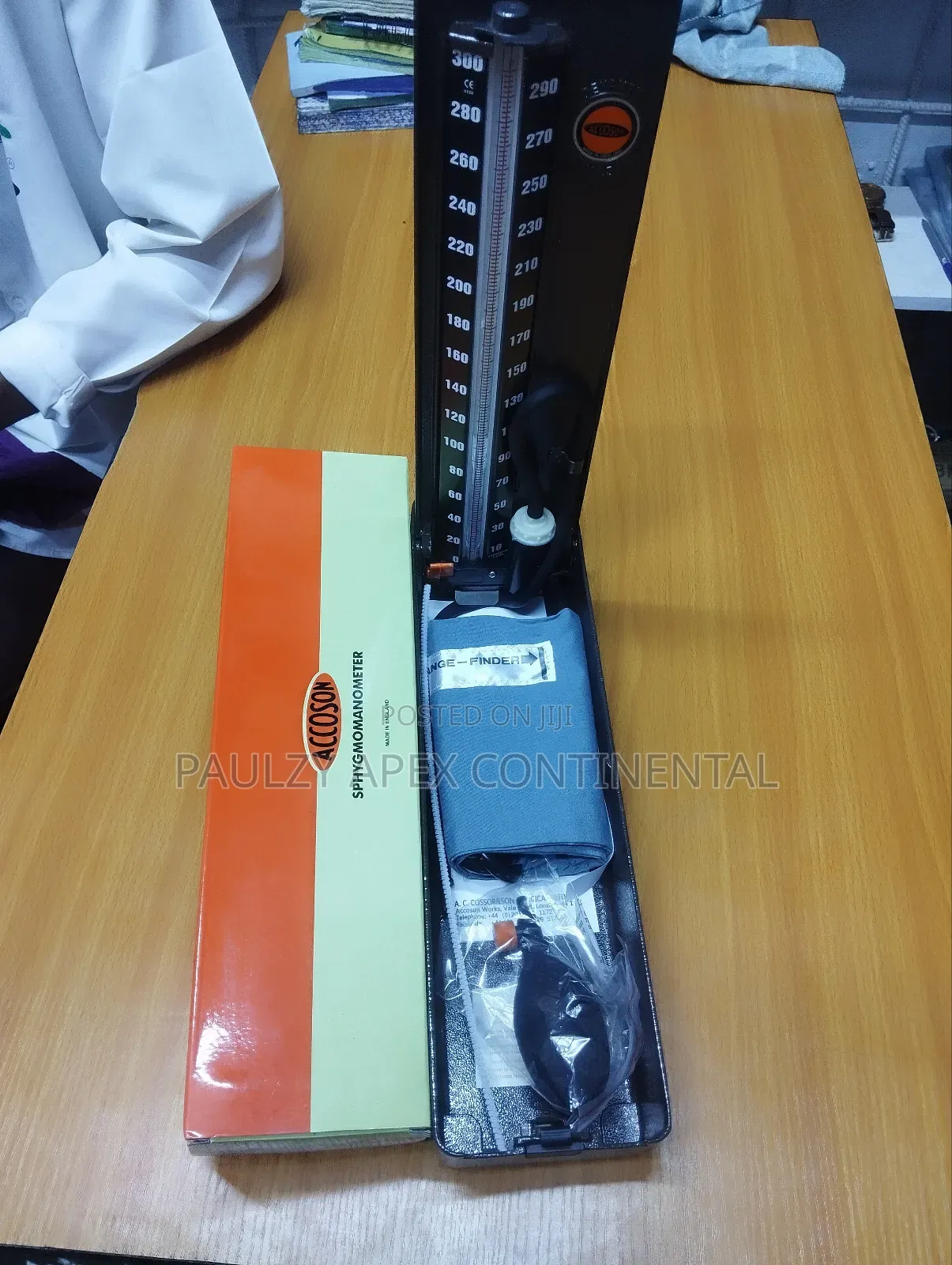 Accoson Sphygmomanometer