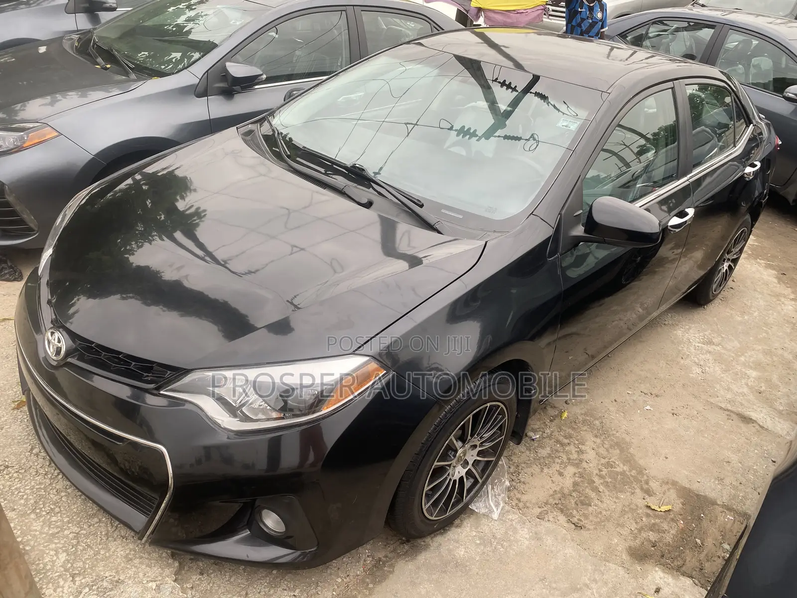 Toyota Corolla 2015 Black