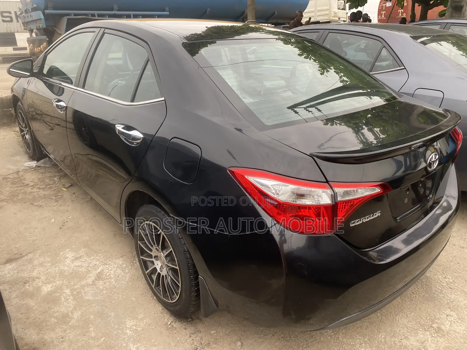 Toyota Corolla 2015 Black