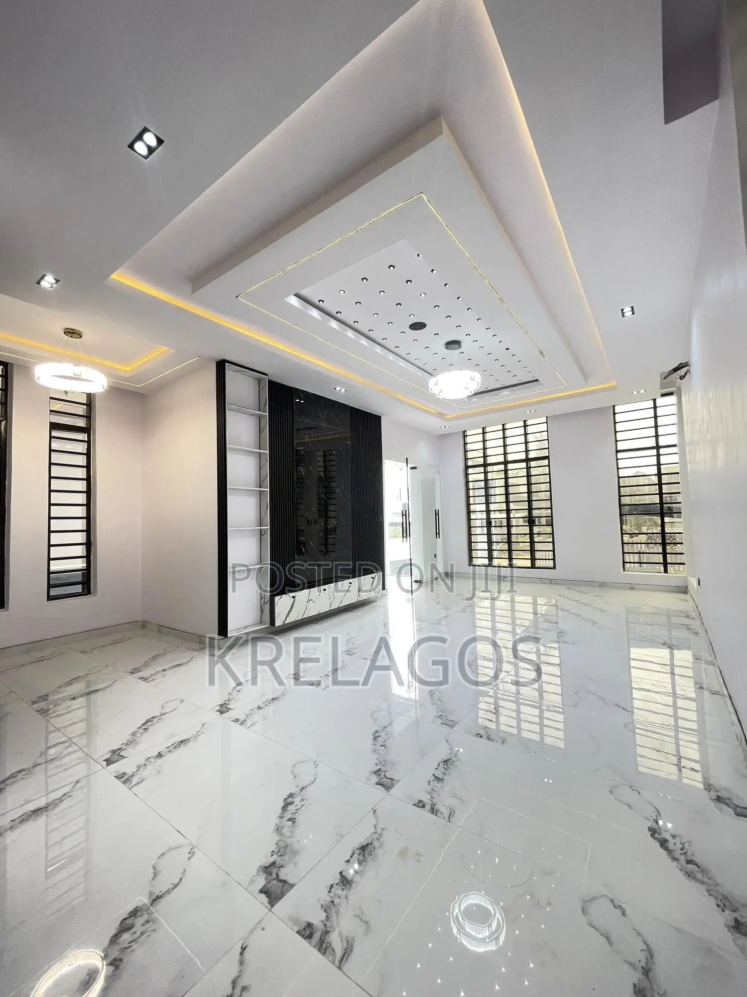 5bdrm Duplex in Megamound, Lekki for sale