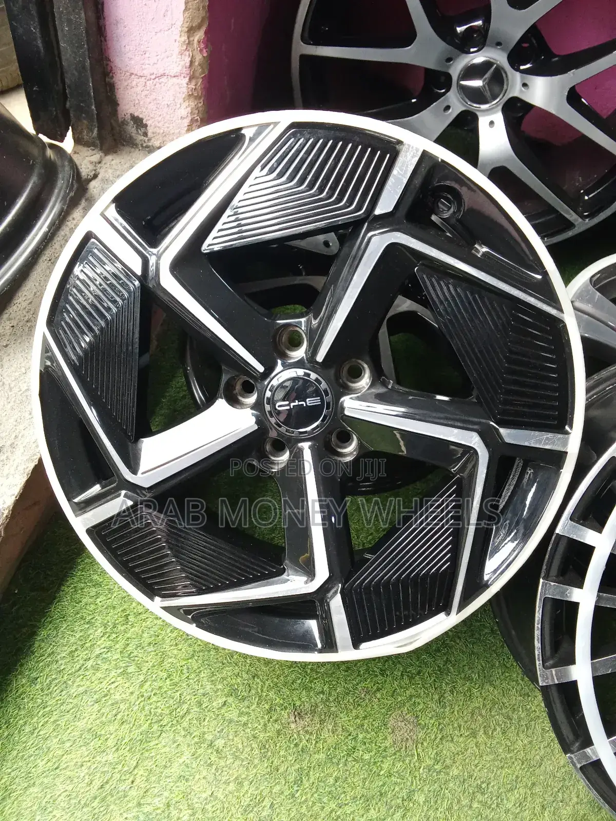 Brand New 20 Inch Alloy Wheels