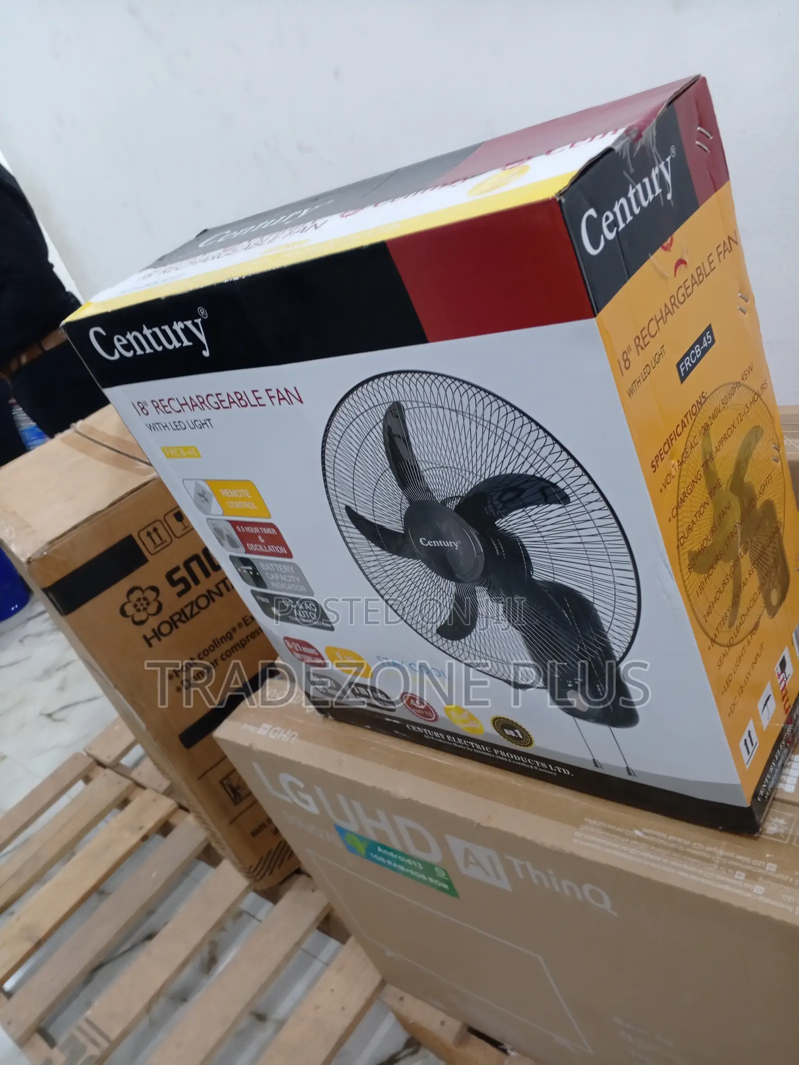 Century Advanced Airflow 18'' Rechargeable Fan