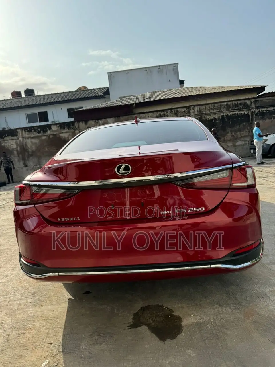 Lexus ES 250 Luxury 2021 Burgundy