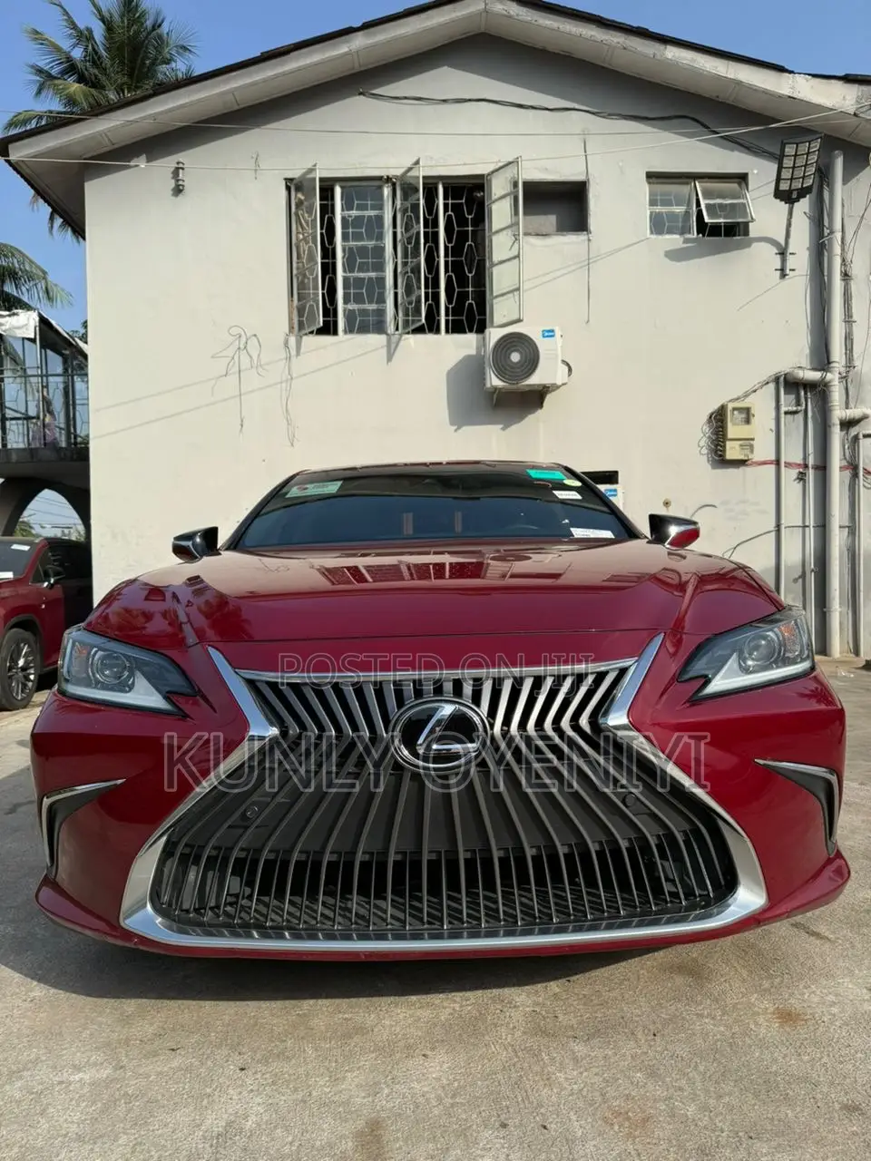 Lexus ES 250 Luxury 2021 Burgundy