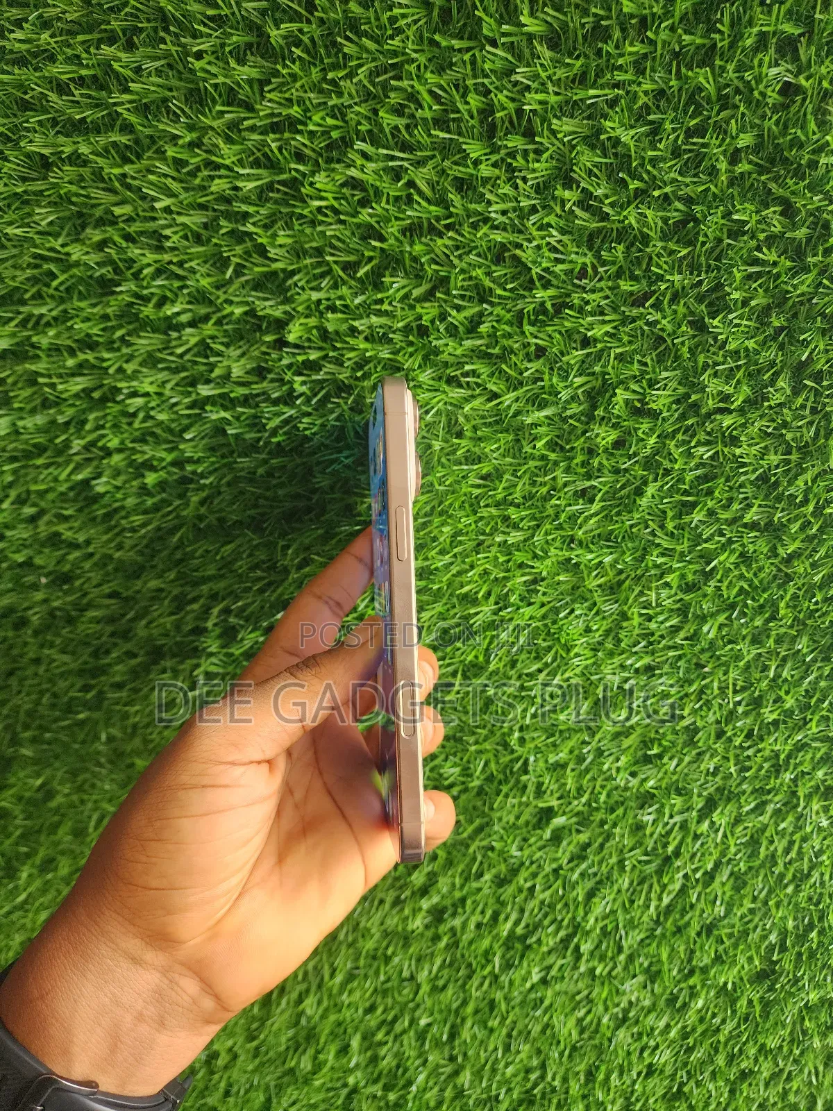 Apple iPhone 16 Pro Max 256 GB Gold