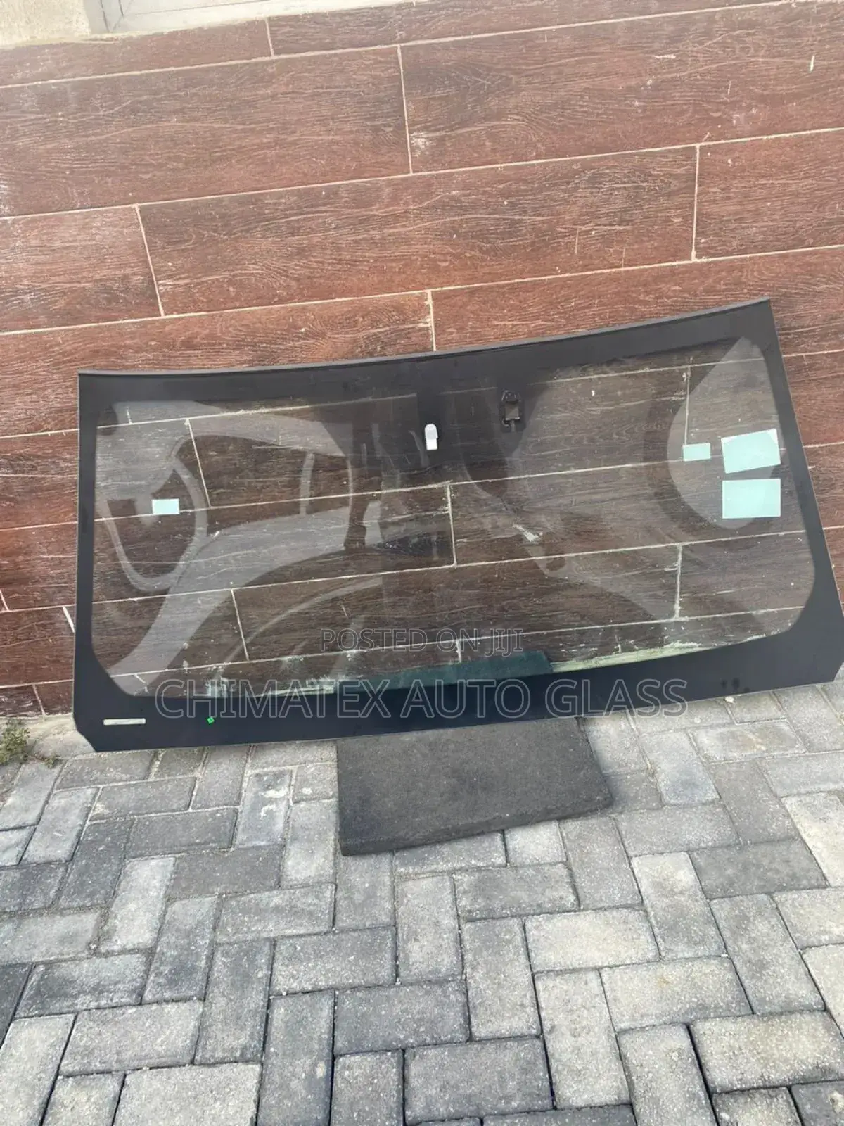 Toyota LANDCRUSIER Prado 2023 Windscreen Installed