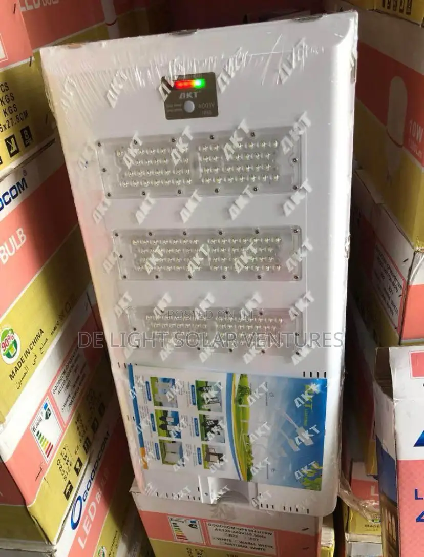 AKT 500watts Solar Street Light