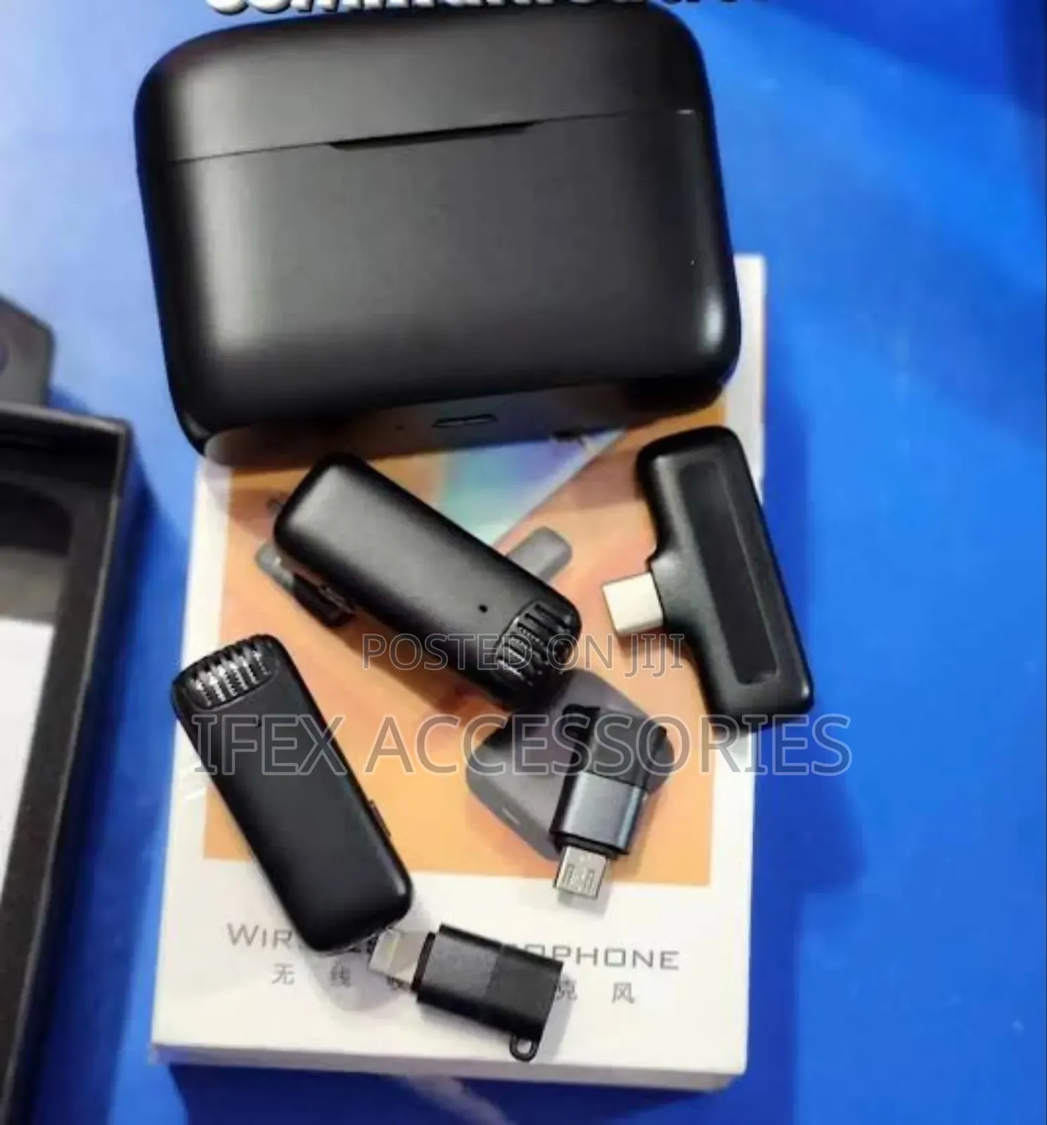 J13 - 3 in 1 Wireless Microphone for iPhone and Type C