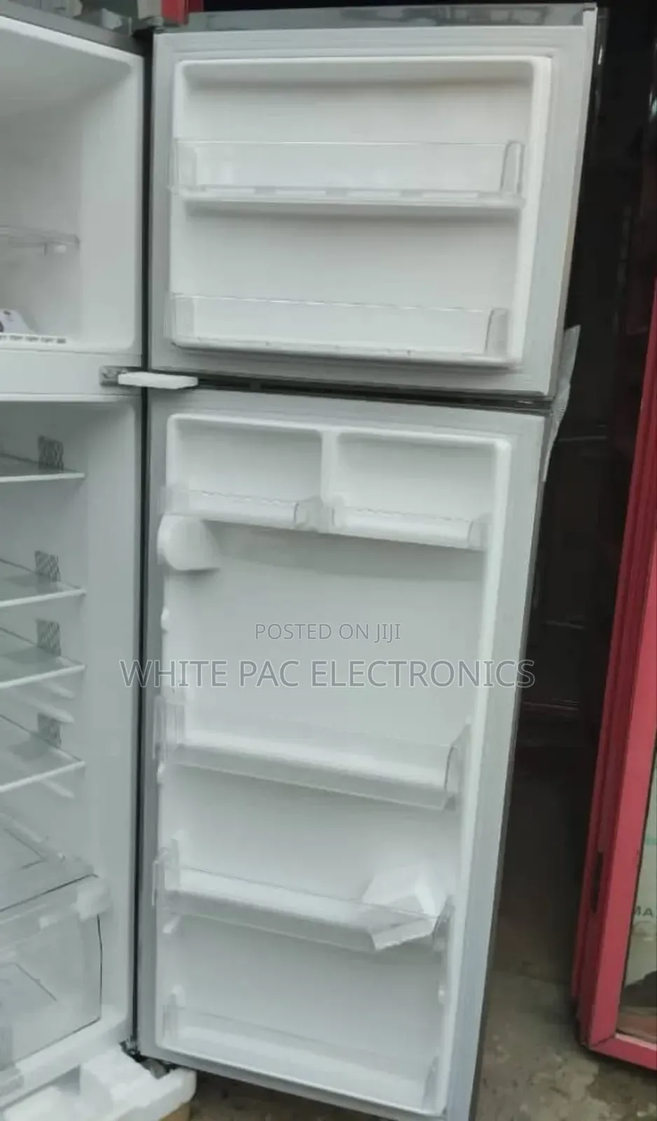 ✓Lg Inverter 308-litre( Fridge/Freezer) Fast Cooling >2yrs