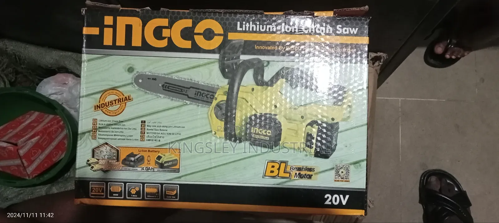 Lithium Ion Chainsaw