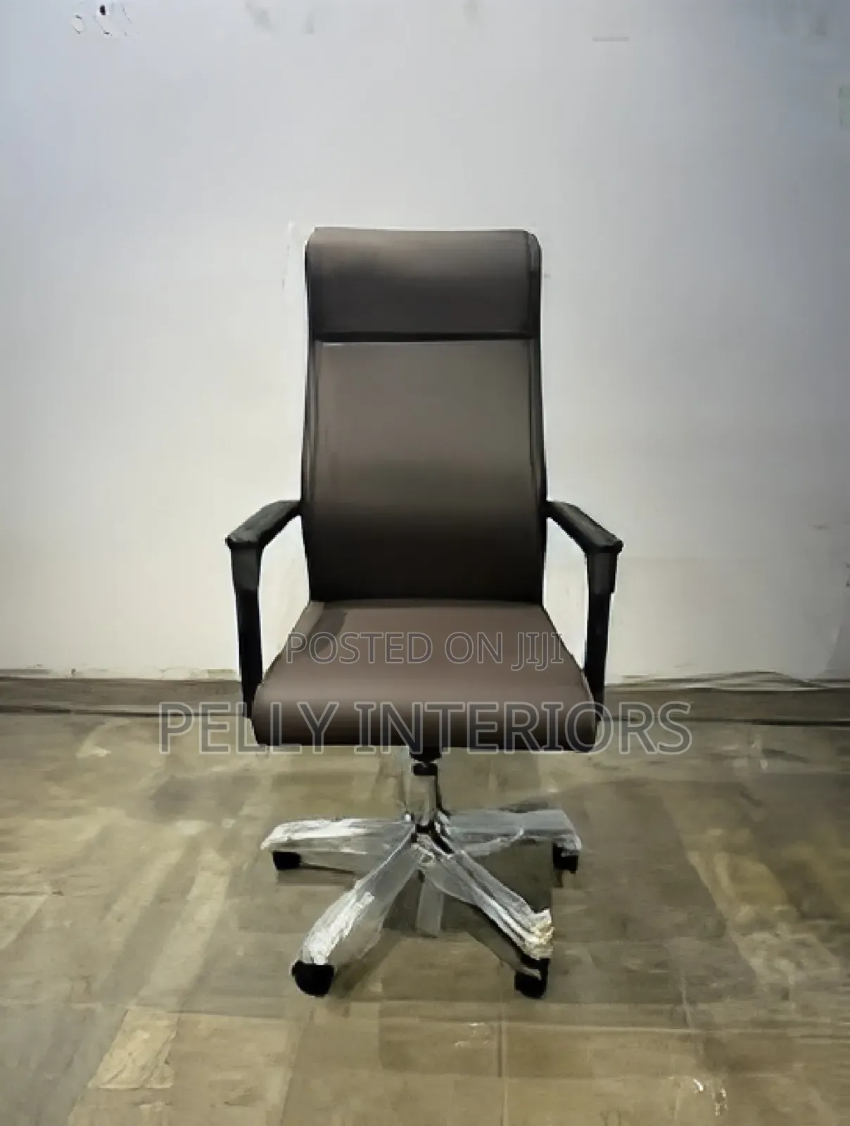 Executive Office Chair -Brown