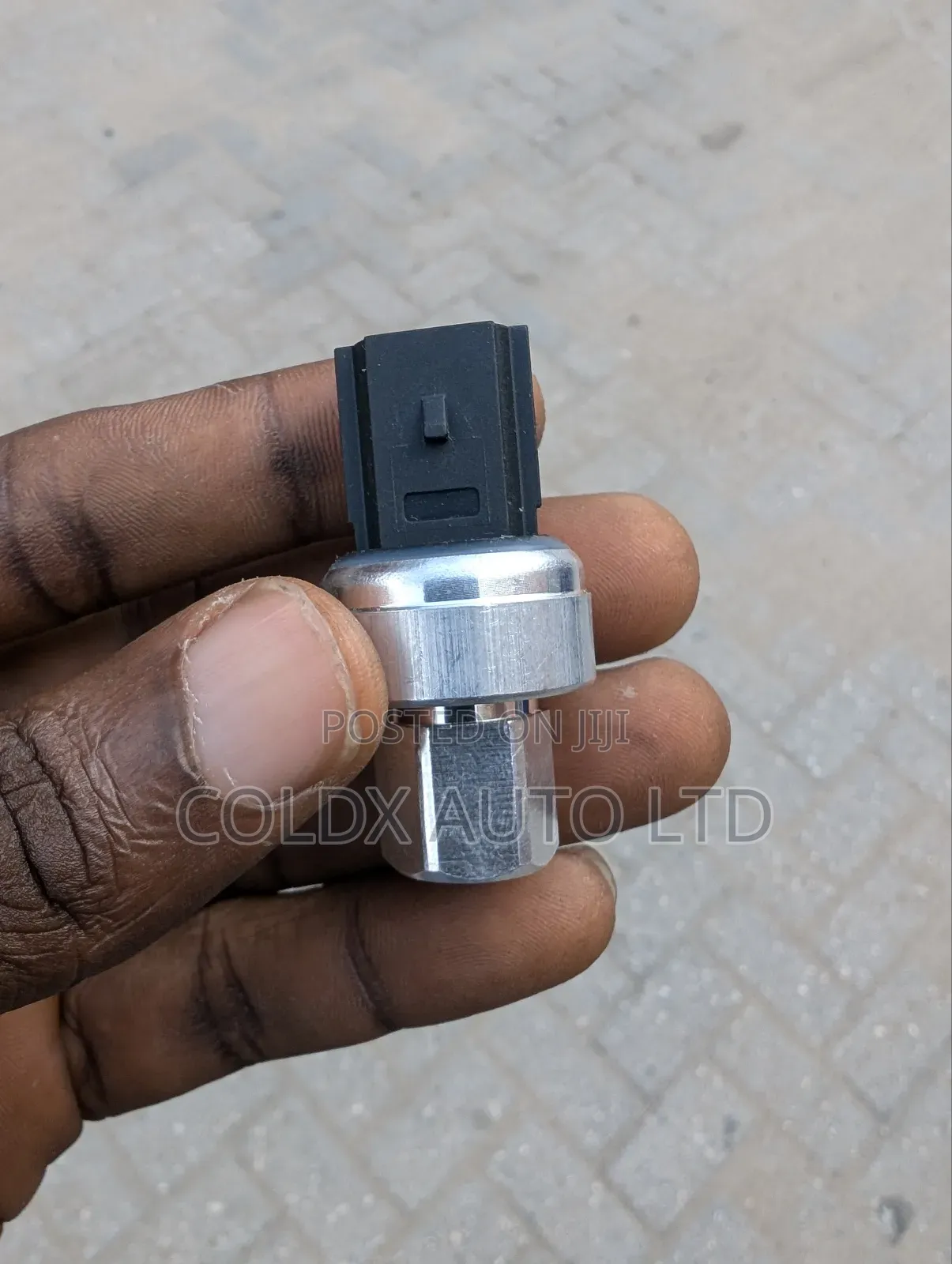 A/C Pressure Switch Sensor for Ford F150 Rubicon Expedition