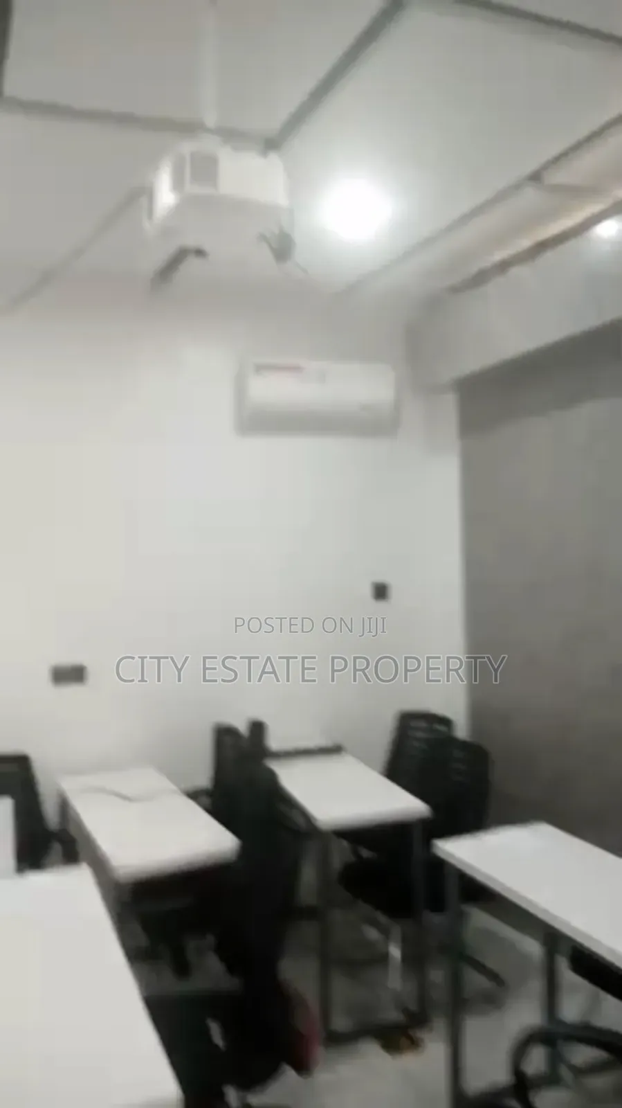 Office Space to Let in Gra Ph