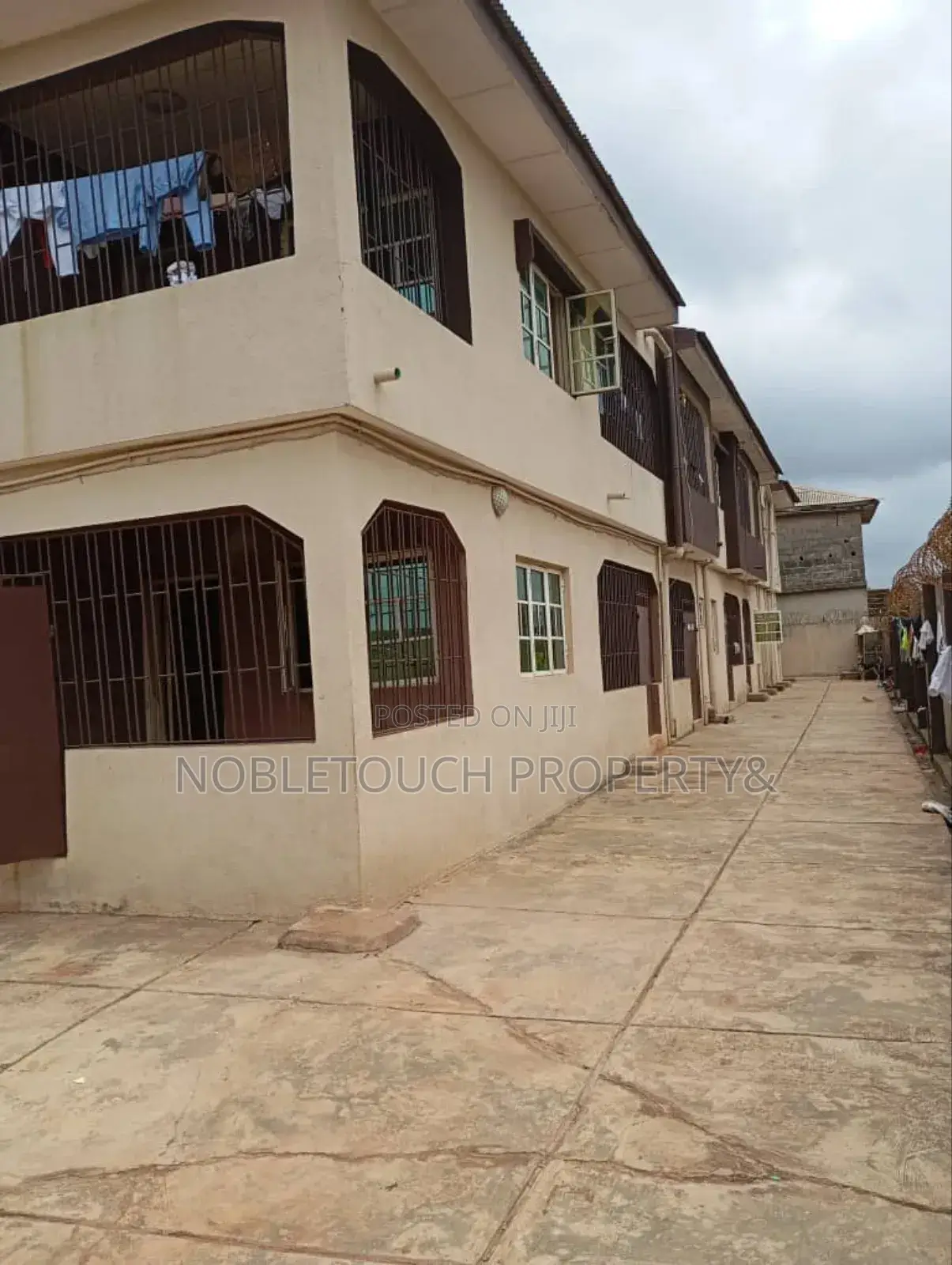 2bdrm Block of Flats in Iyana Iyesi Ogun, Ifo for sale