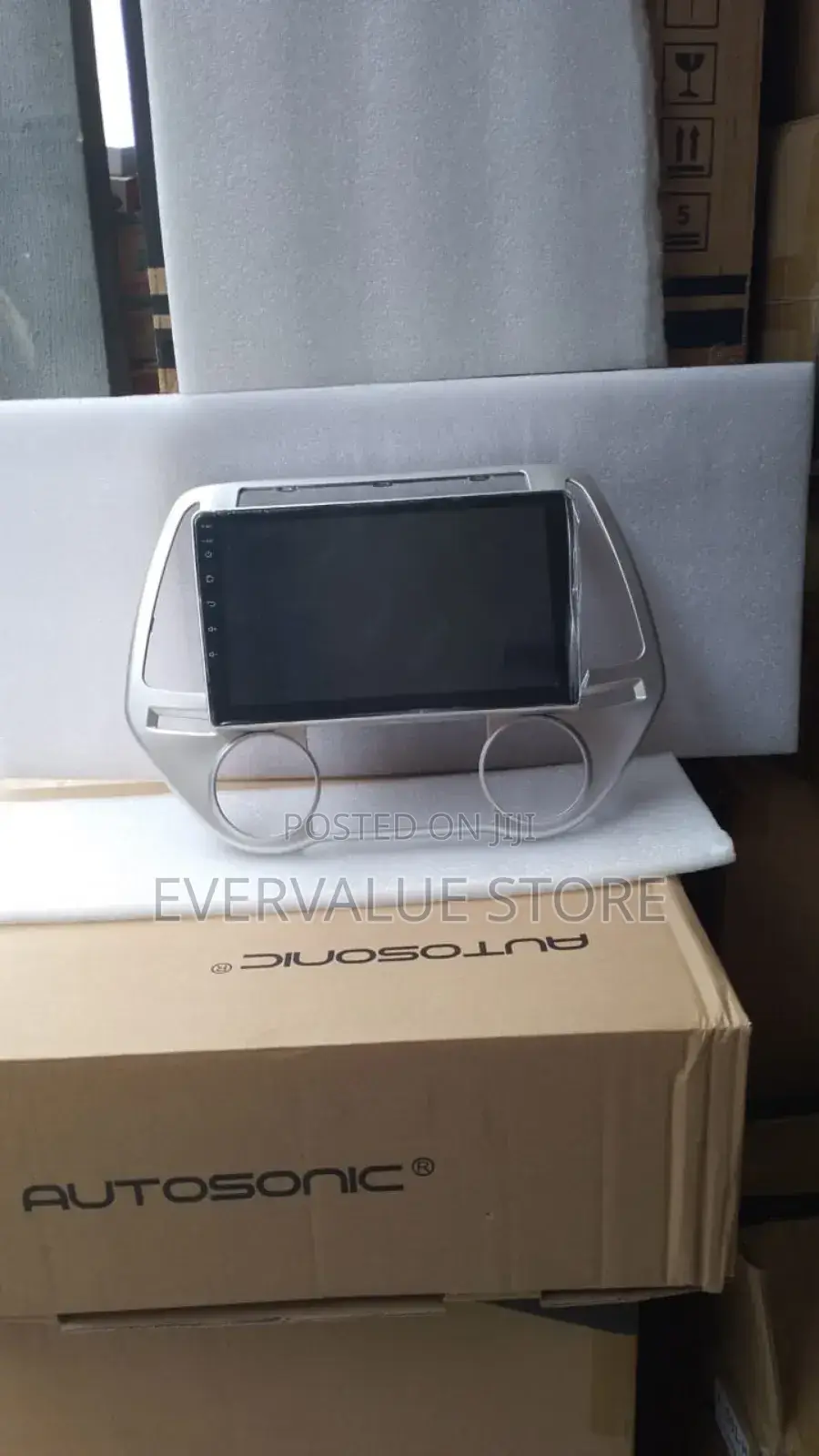 Hyundai I20 Android + Reverse Camera