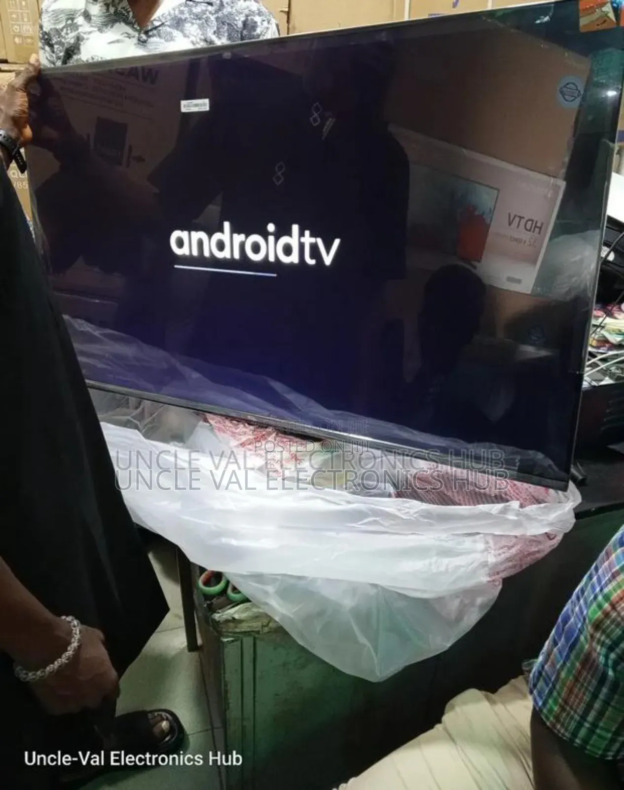 TCL 43" Android Smart Tv
