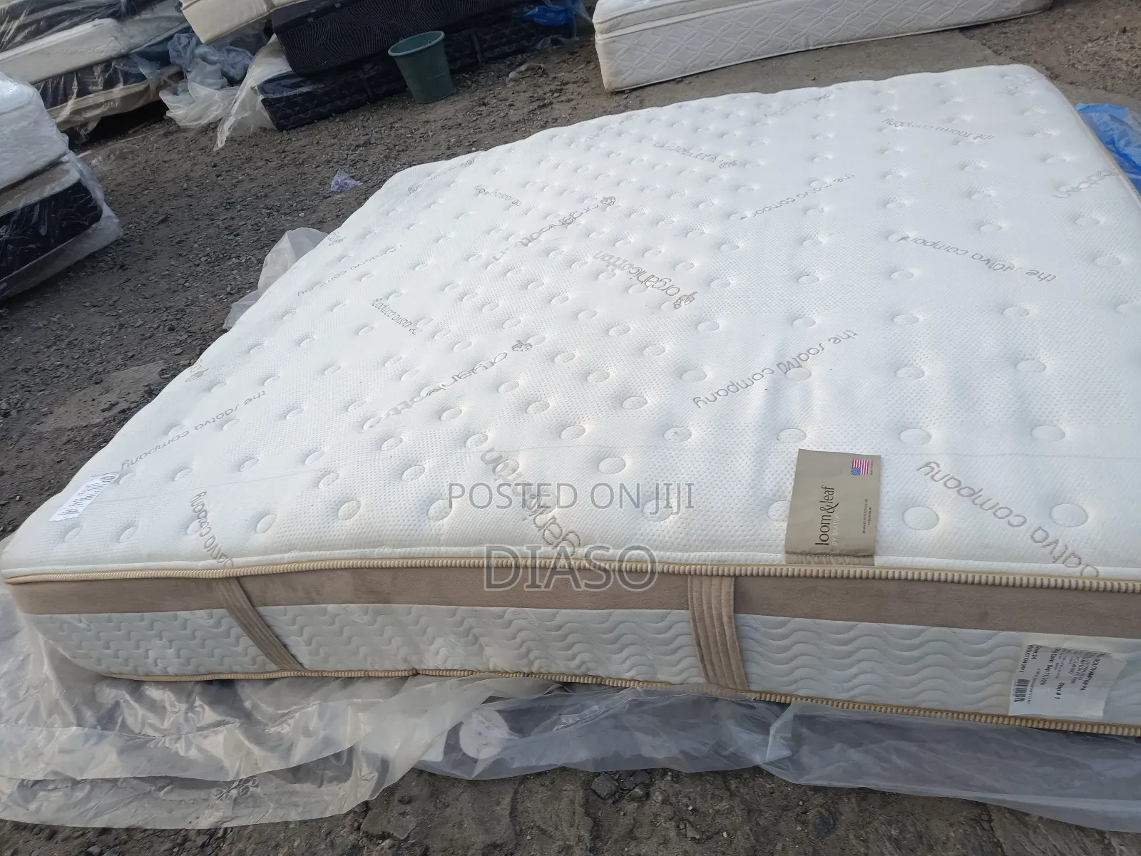 Order for Your U.S.A Hybrid 12inches Mattress Get 1 Pillow