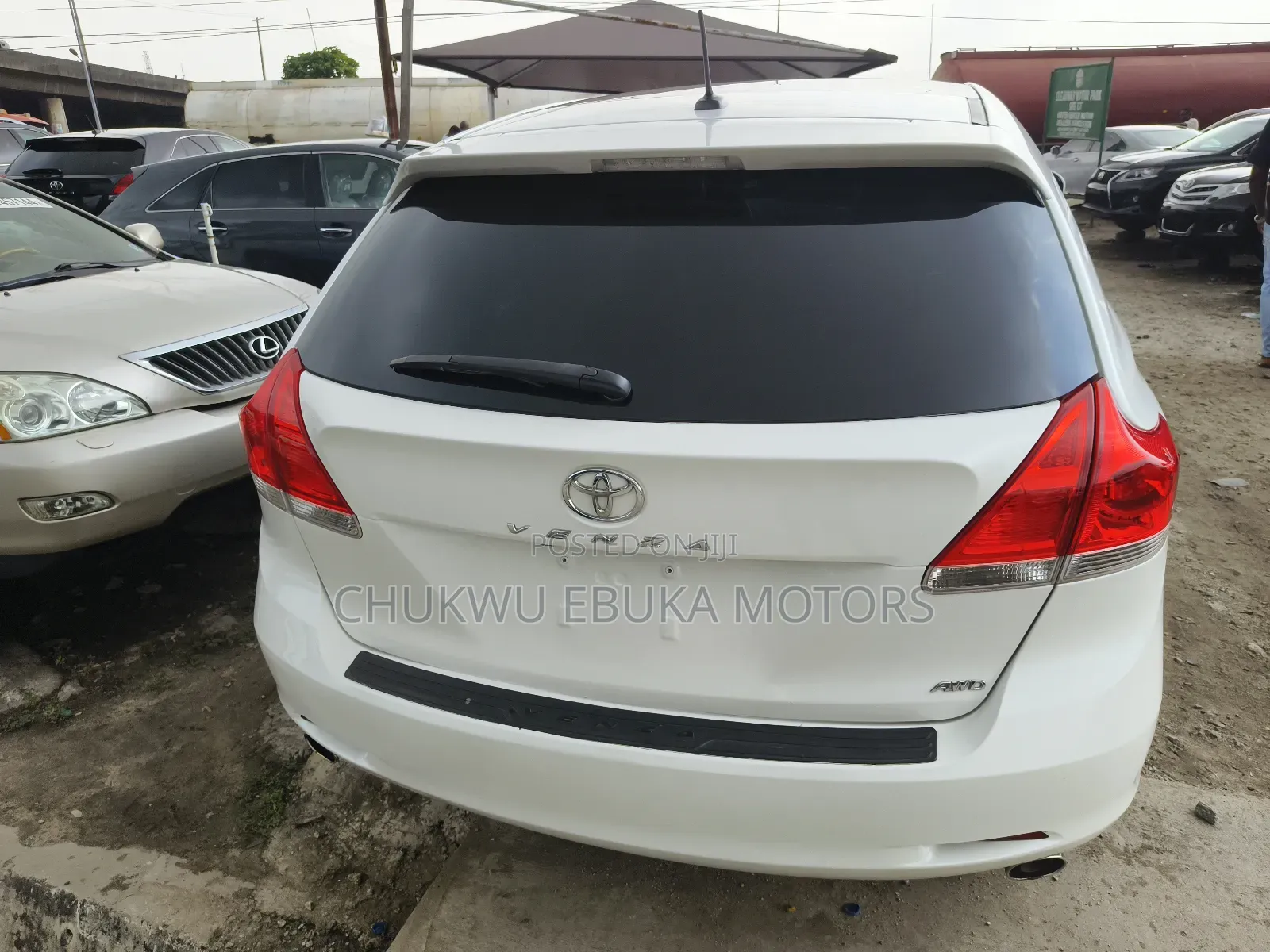 Toyota Venza V6 AWD 2011 White