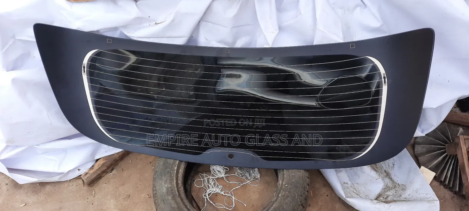 Back Windscreen for Hyundai Santafe 2012 Model Available Now