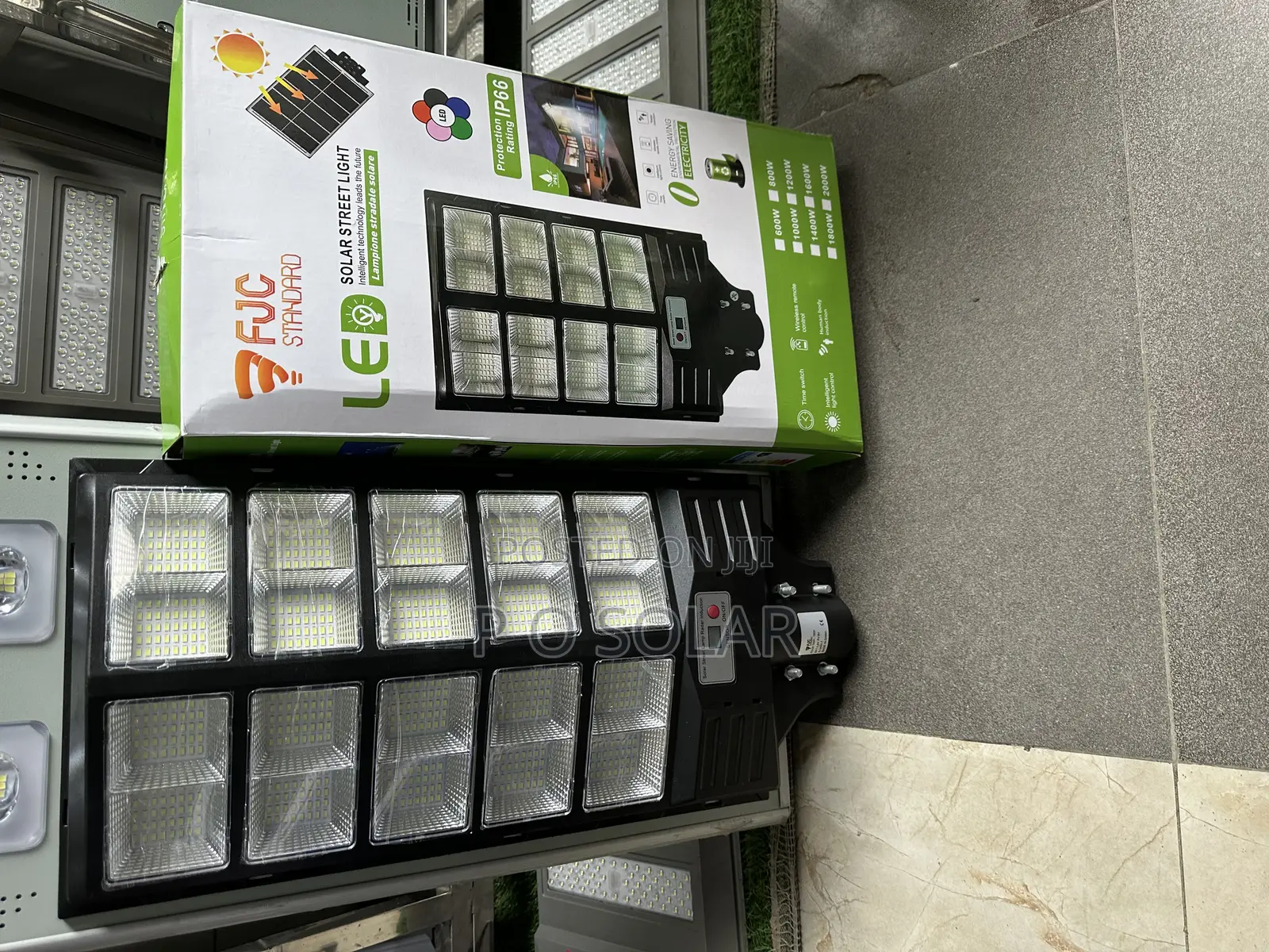 20eyes All in One Solar Lights