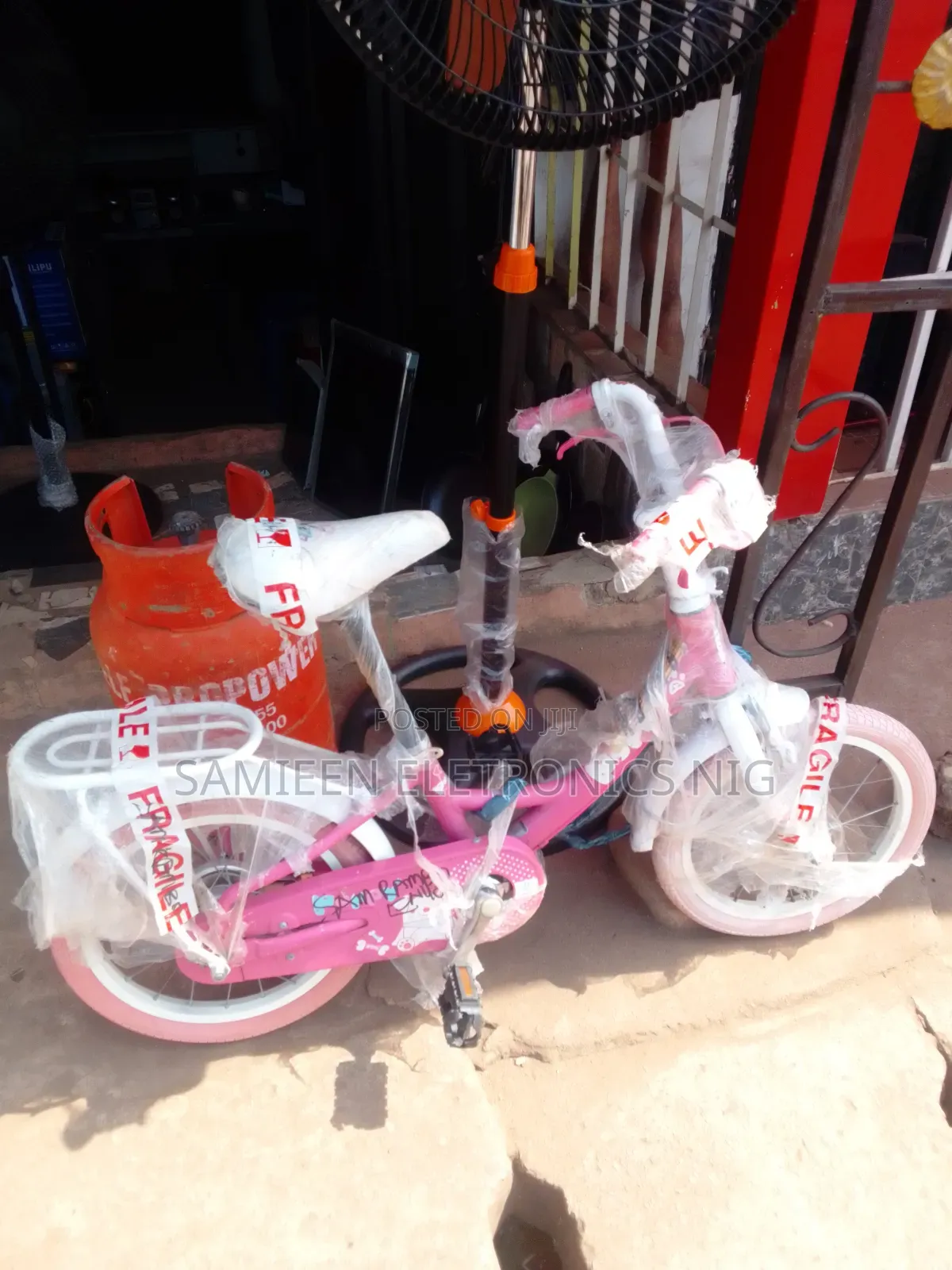 Brand New London Imported Kids Bicycle, Size 14, Avalable