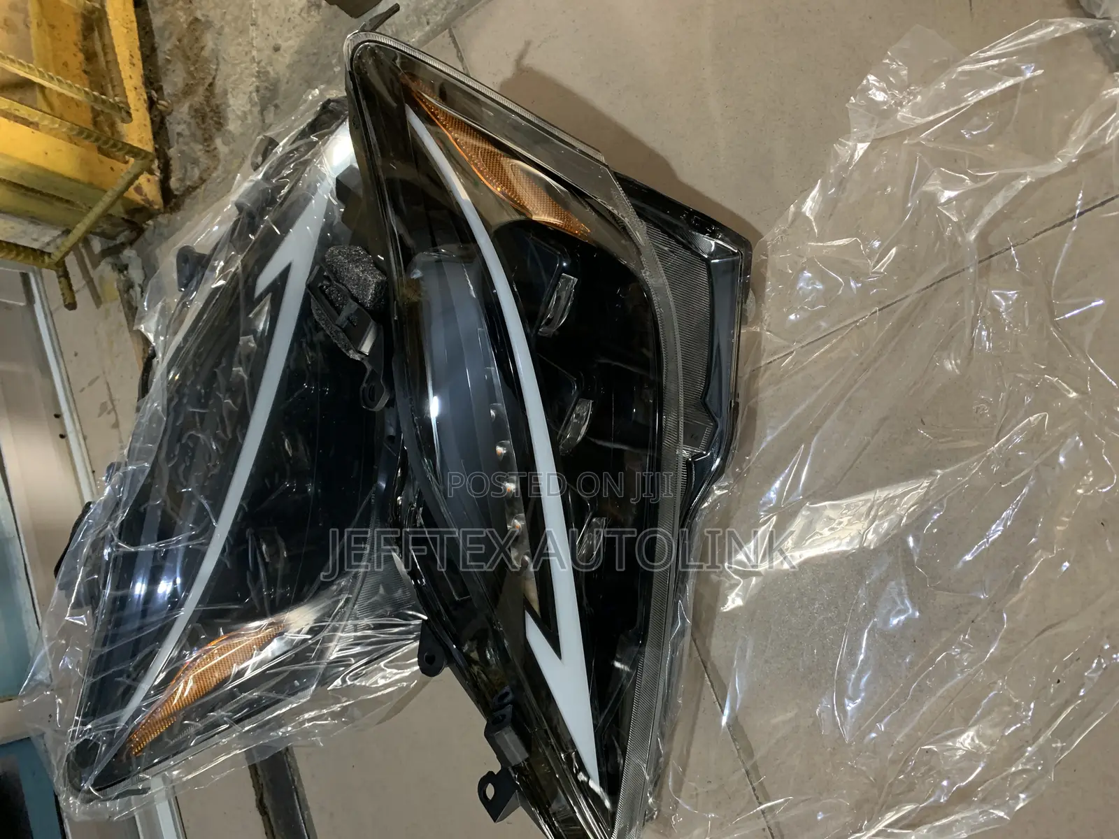 Direct New Design Headlamp for IS250 2022 Lastest Model
