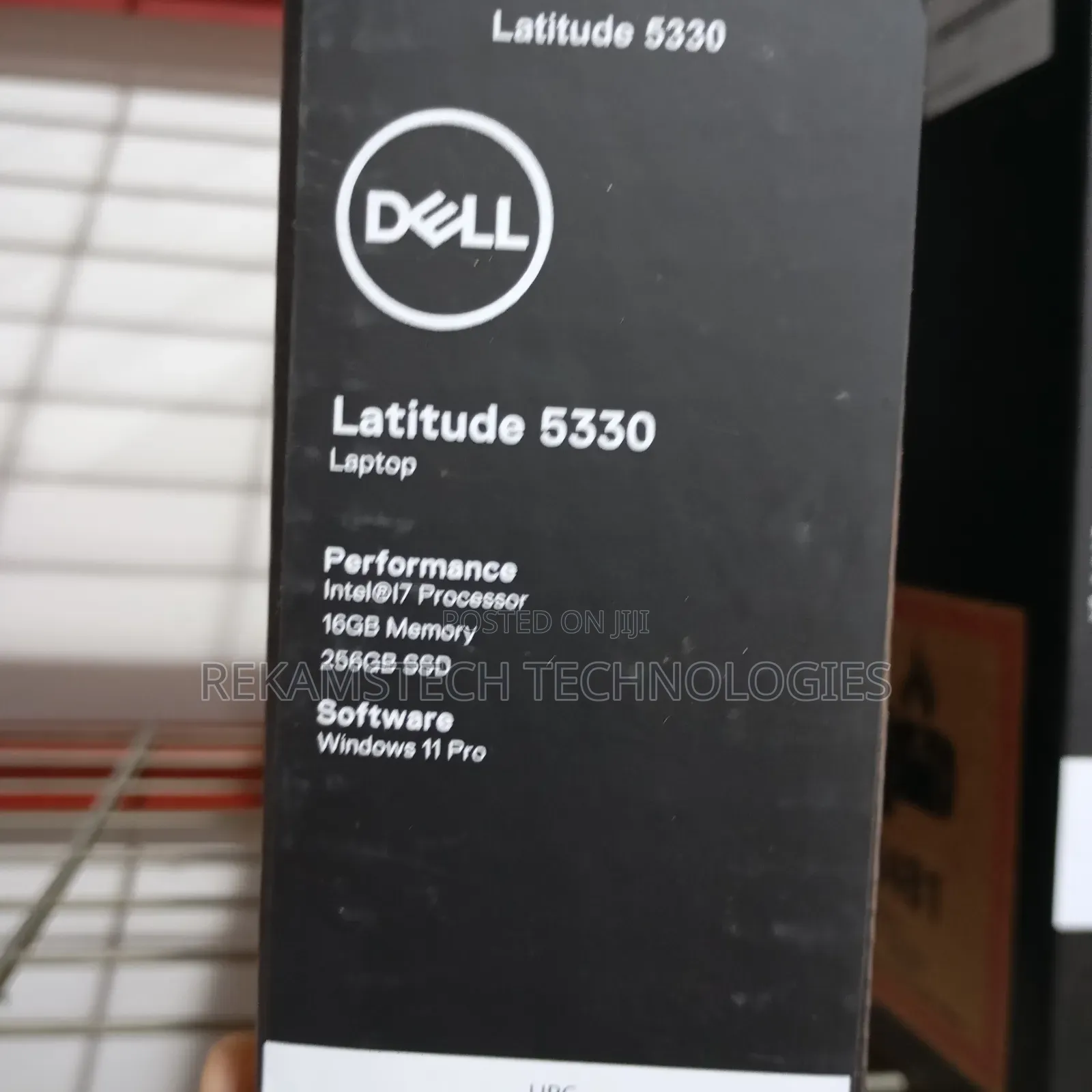 New Laptop Dell Latitude 5330 16GB Intel Core i7 SSD 512GB
