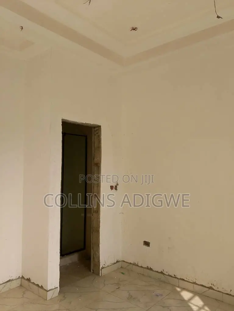 2bdrm Apartment in Ikate for sale