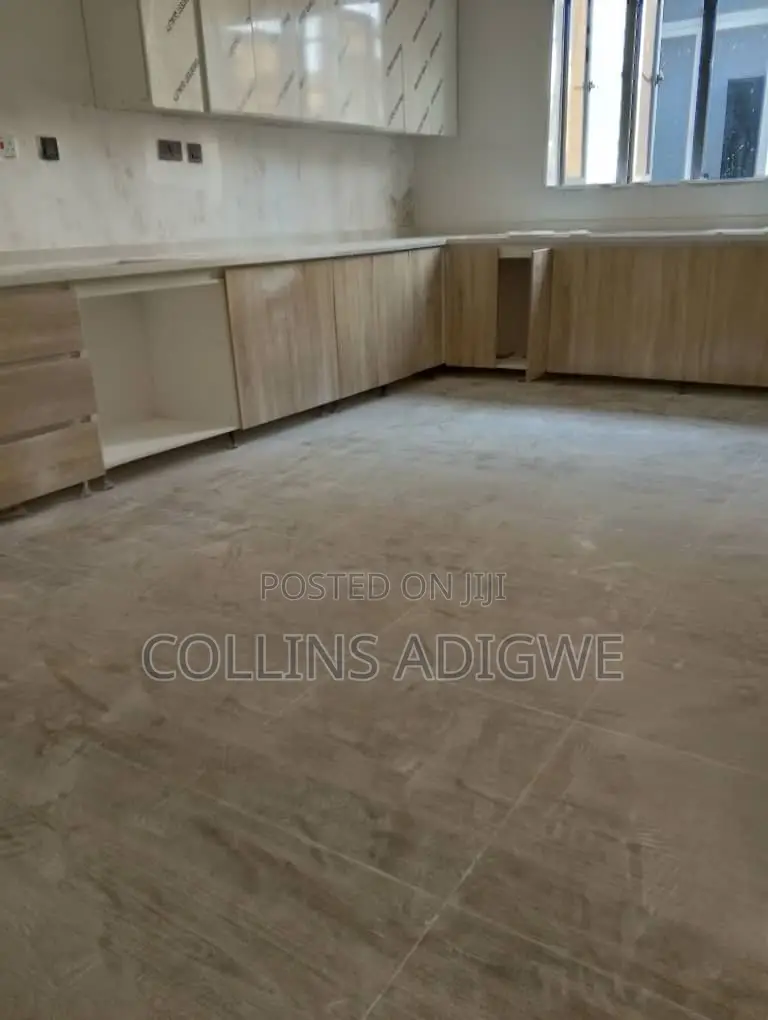 4bdrm Duplex in Ikate Lekki for sale