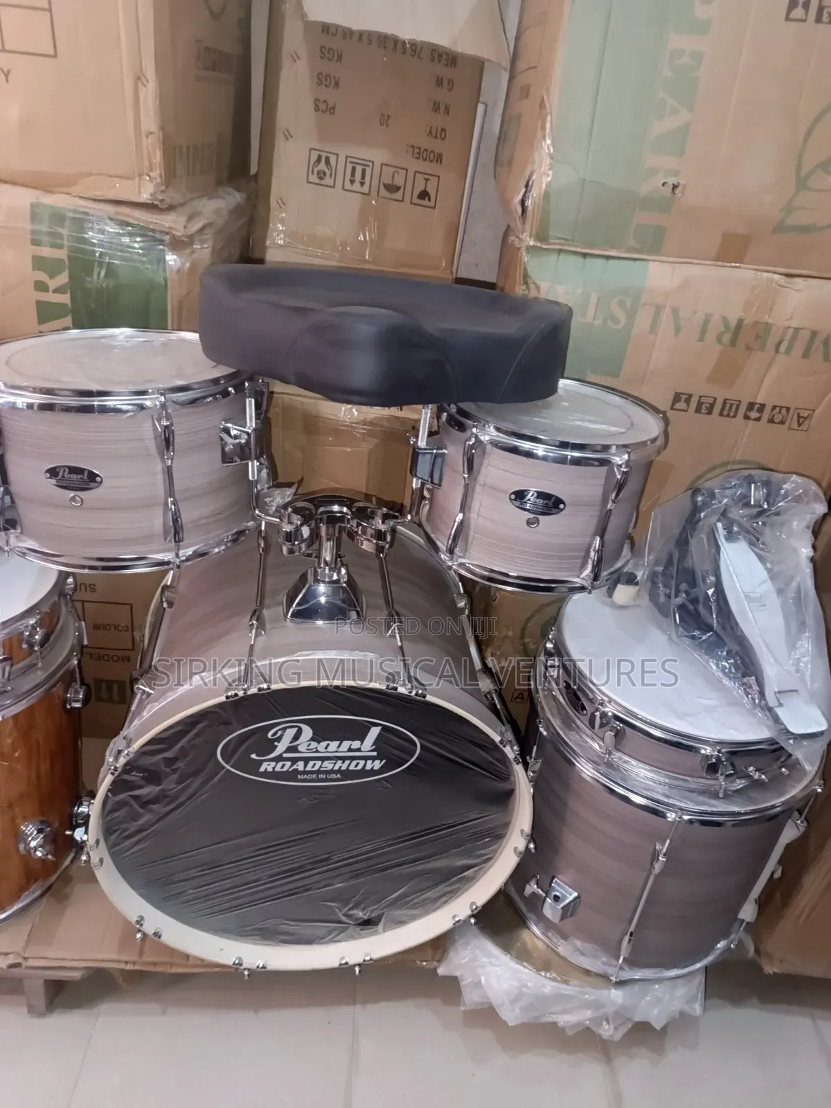 Pearl Roadshow With Power Lux and Single Pool 5sets