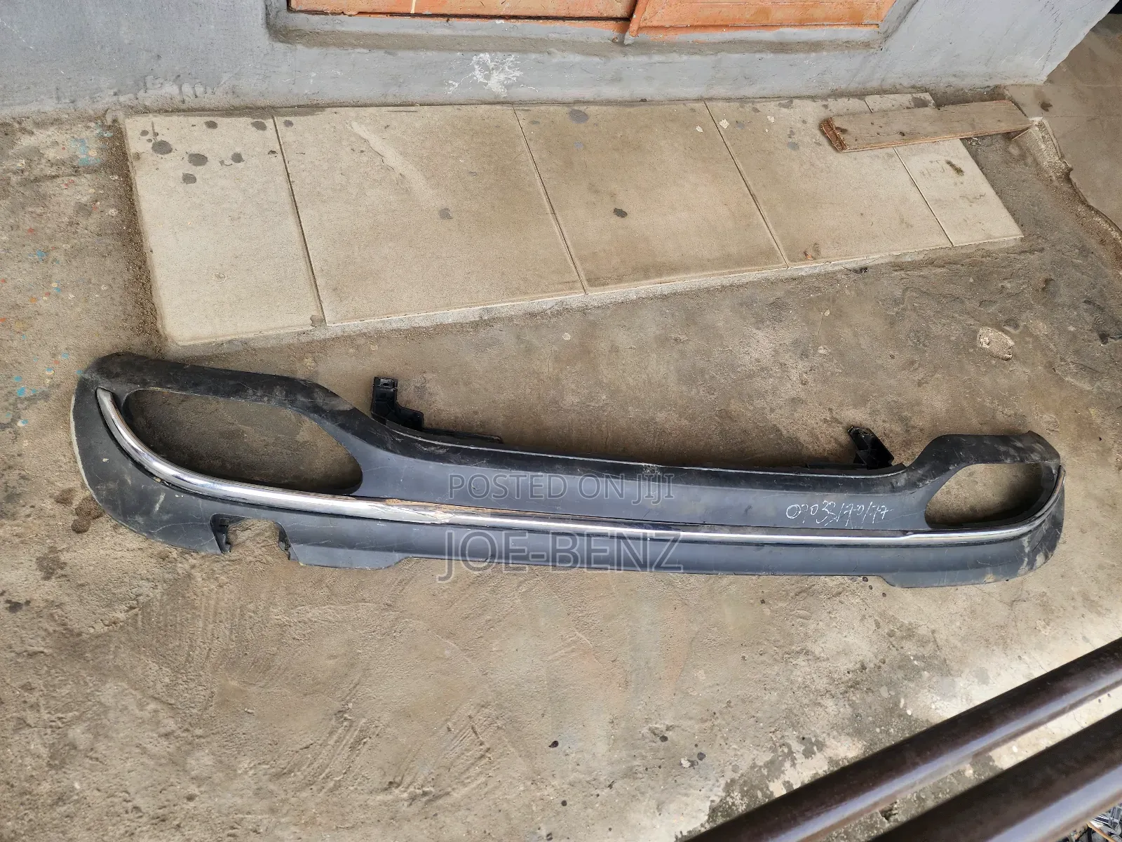 E350 2013 Back Bumper Down Padded