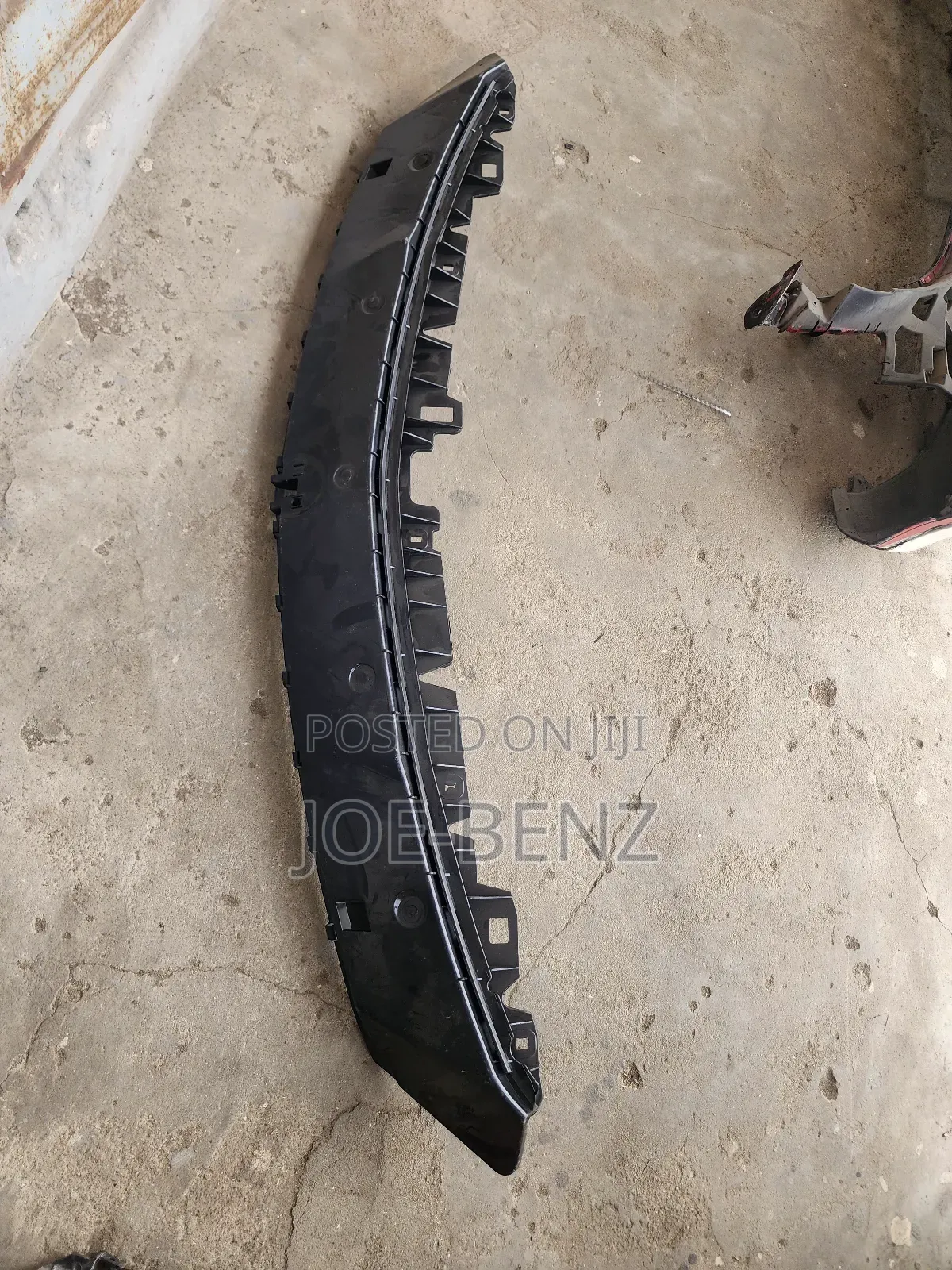 CLA250 Front Bumper Plastic Hanger