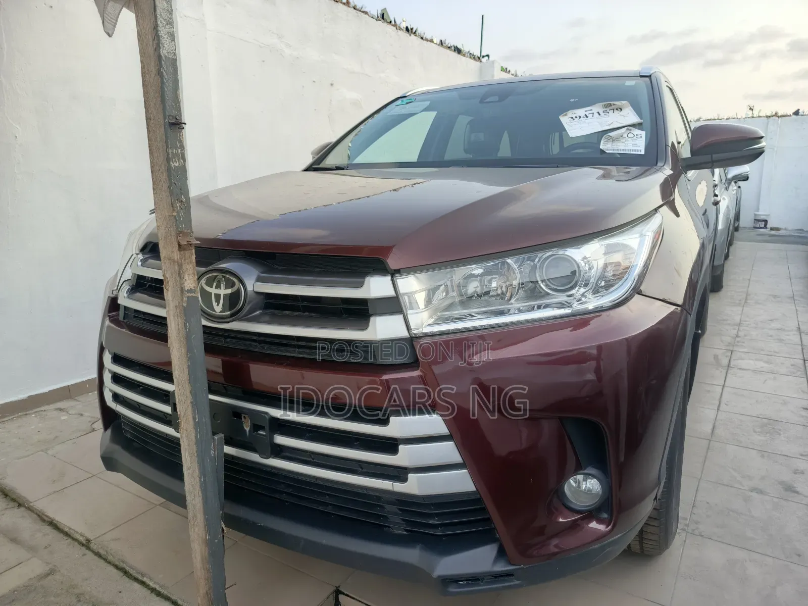 Toyota Highlander XLE 2019 Burgundy