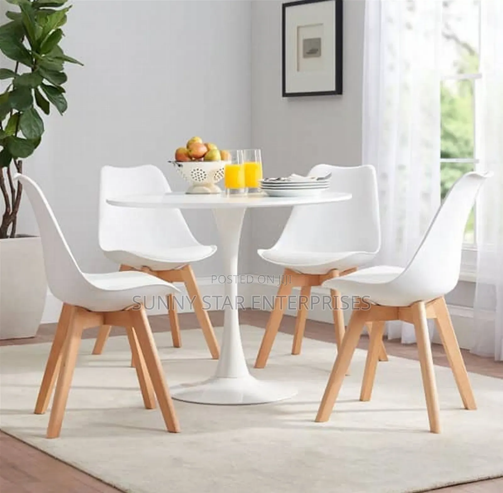 High Quality Set of Chair for VIP Restaurants, Bars and Home