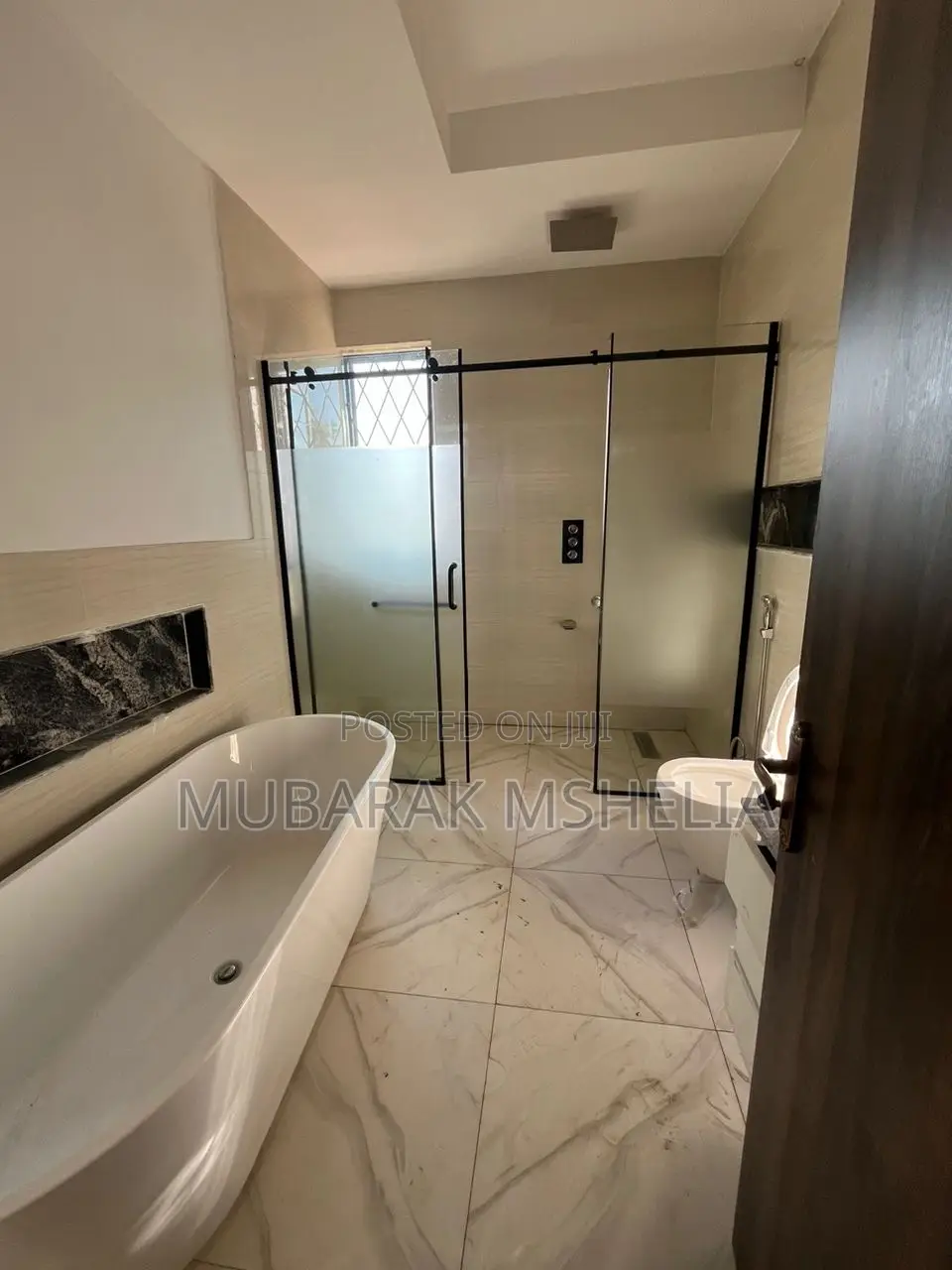 4bdrm Duplex in Galadimawa for sale